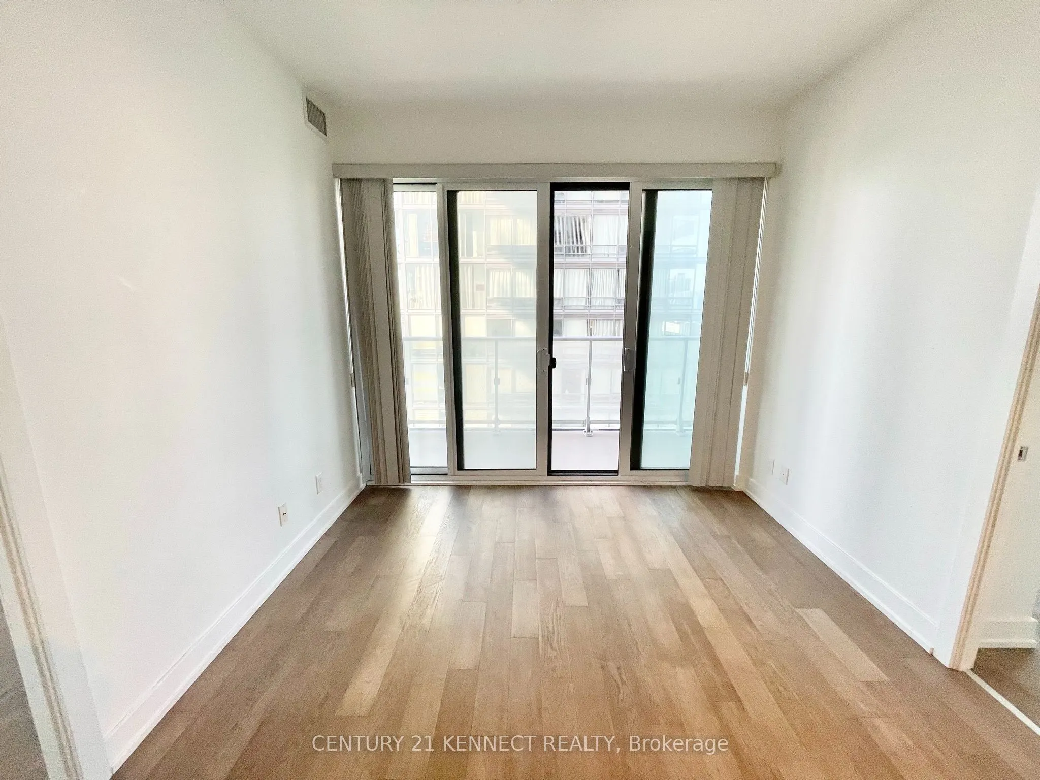7 Grenville Street #2301