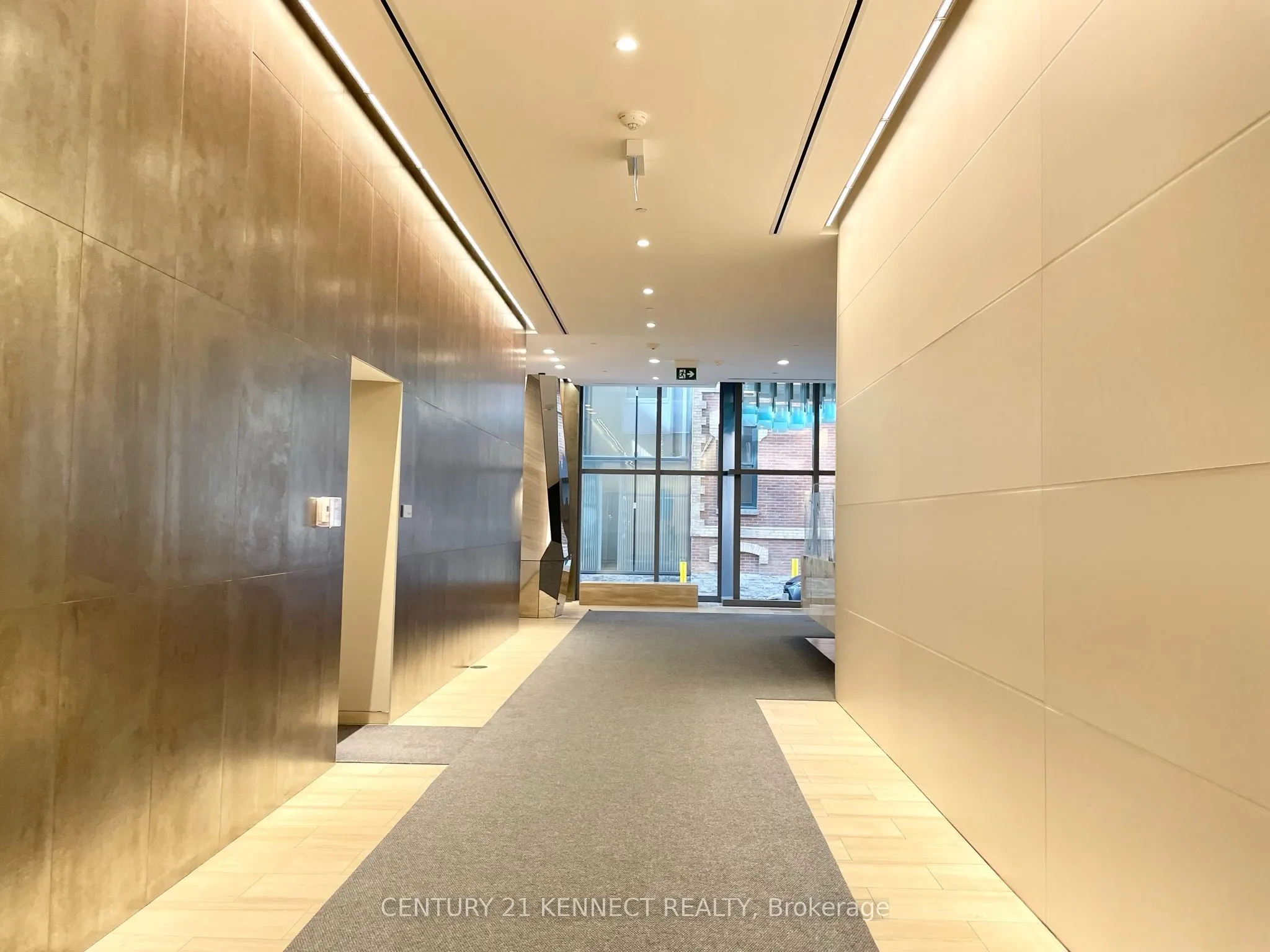 7 Grenville Street #2301