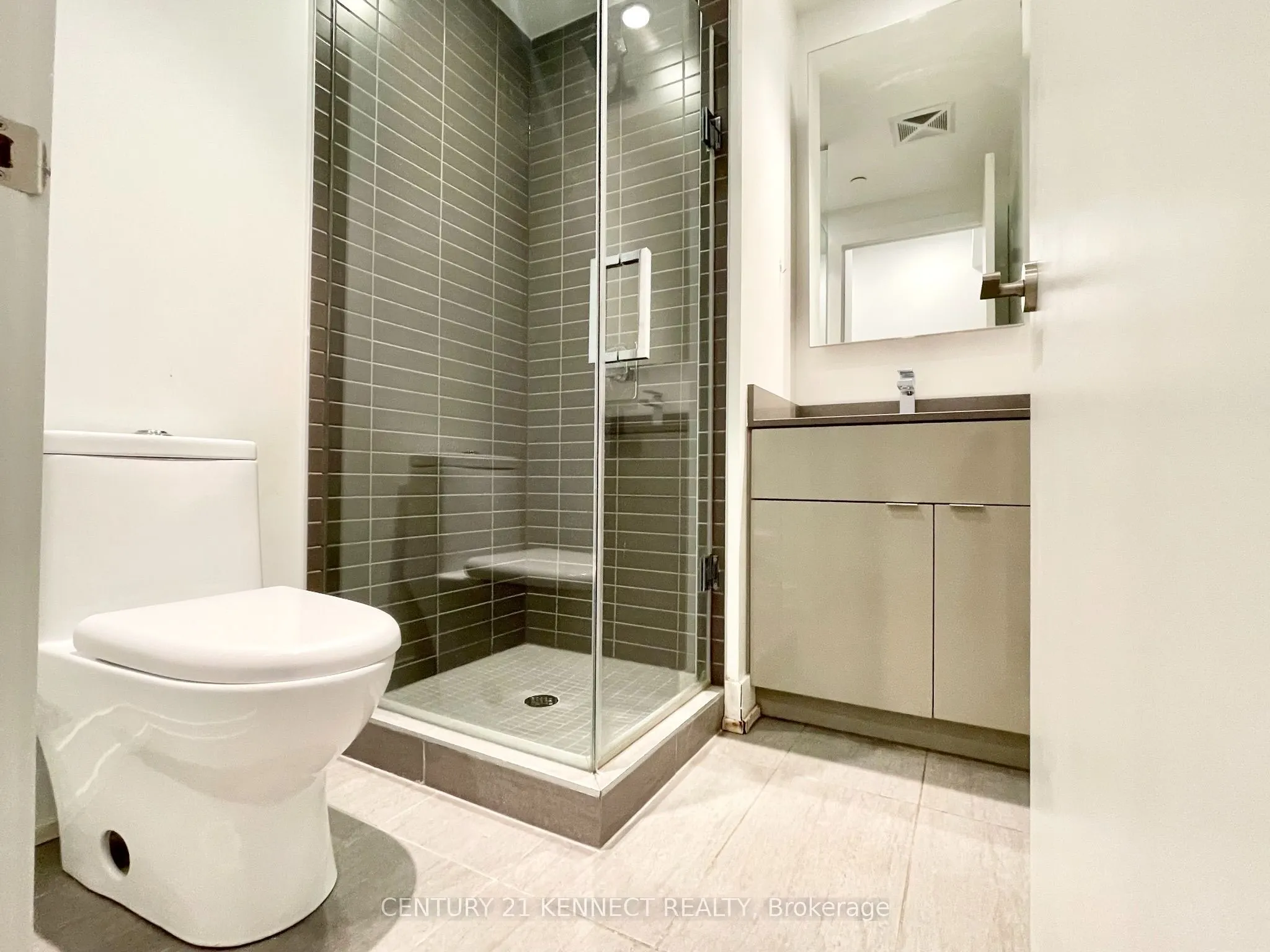 7 Grenville Street #2301