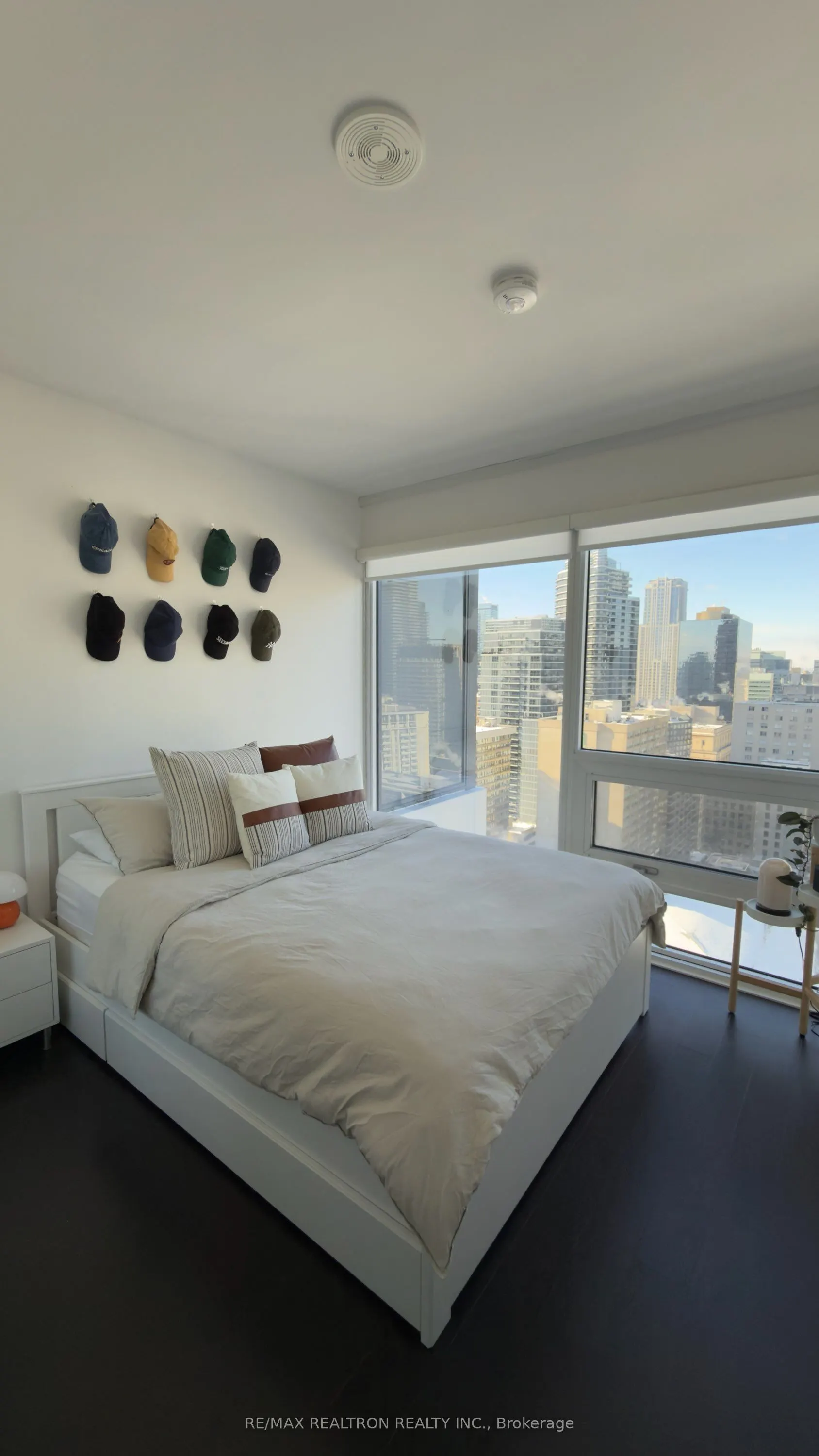 85 Wood Street #3005