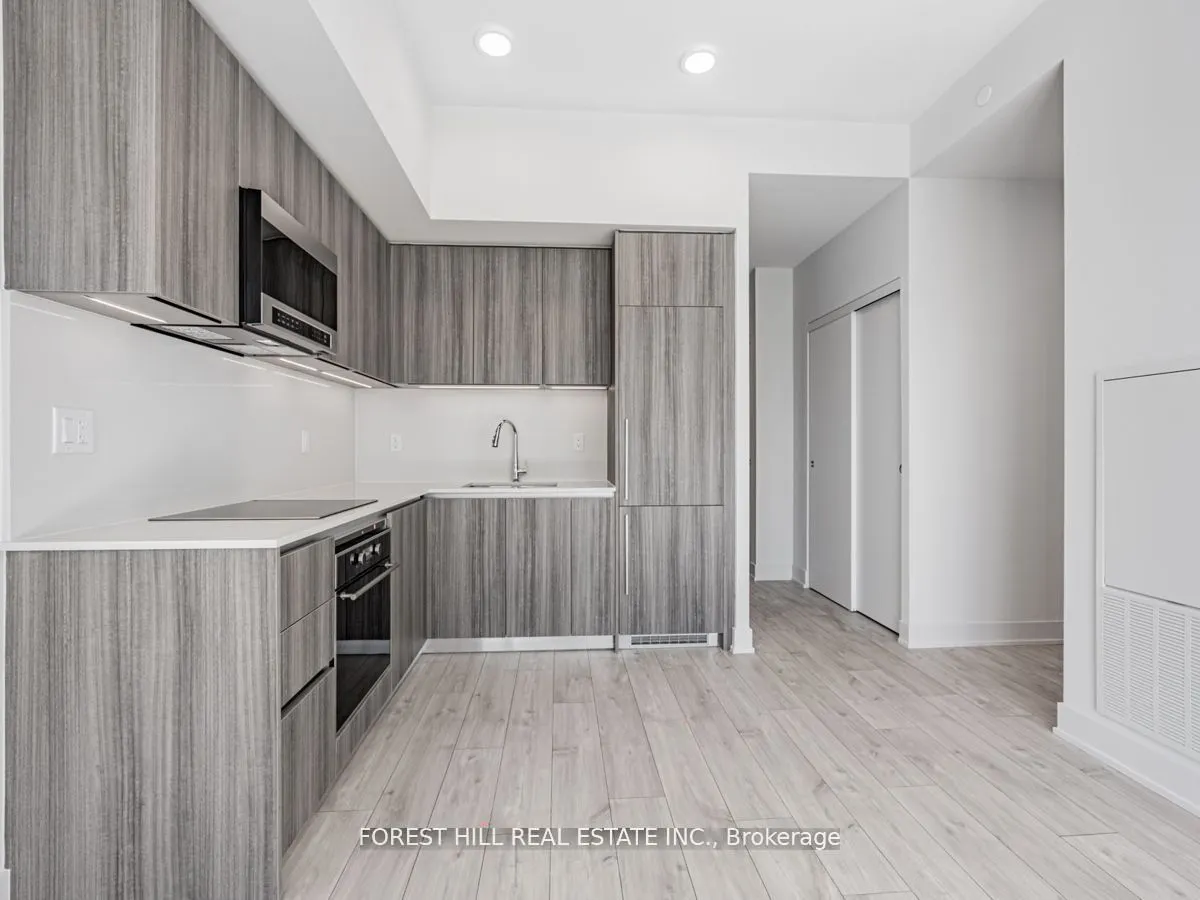 8 Cumberland Street #4405