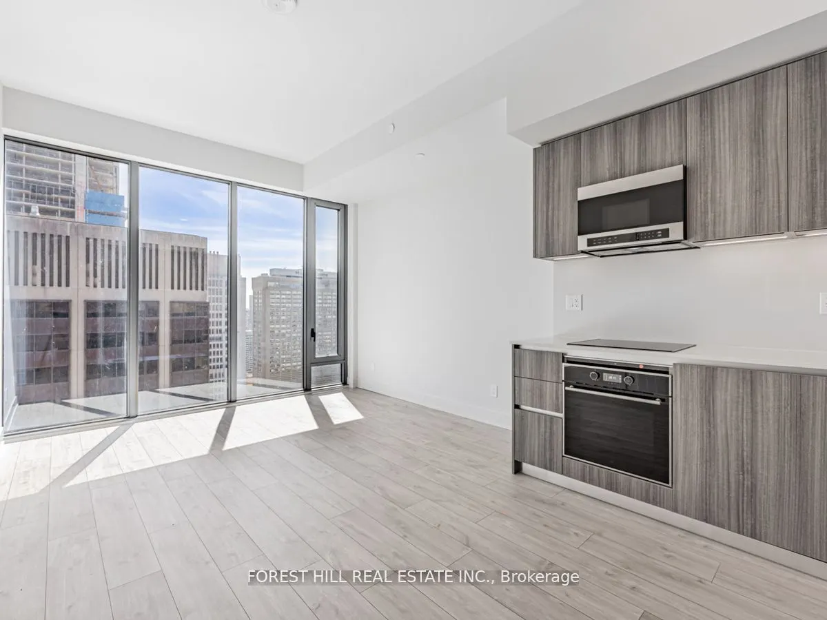 8 Cumberland Street #4405