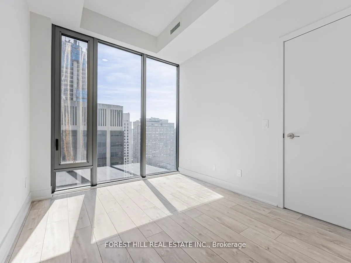 8 Cumberland Street #4405