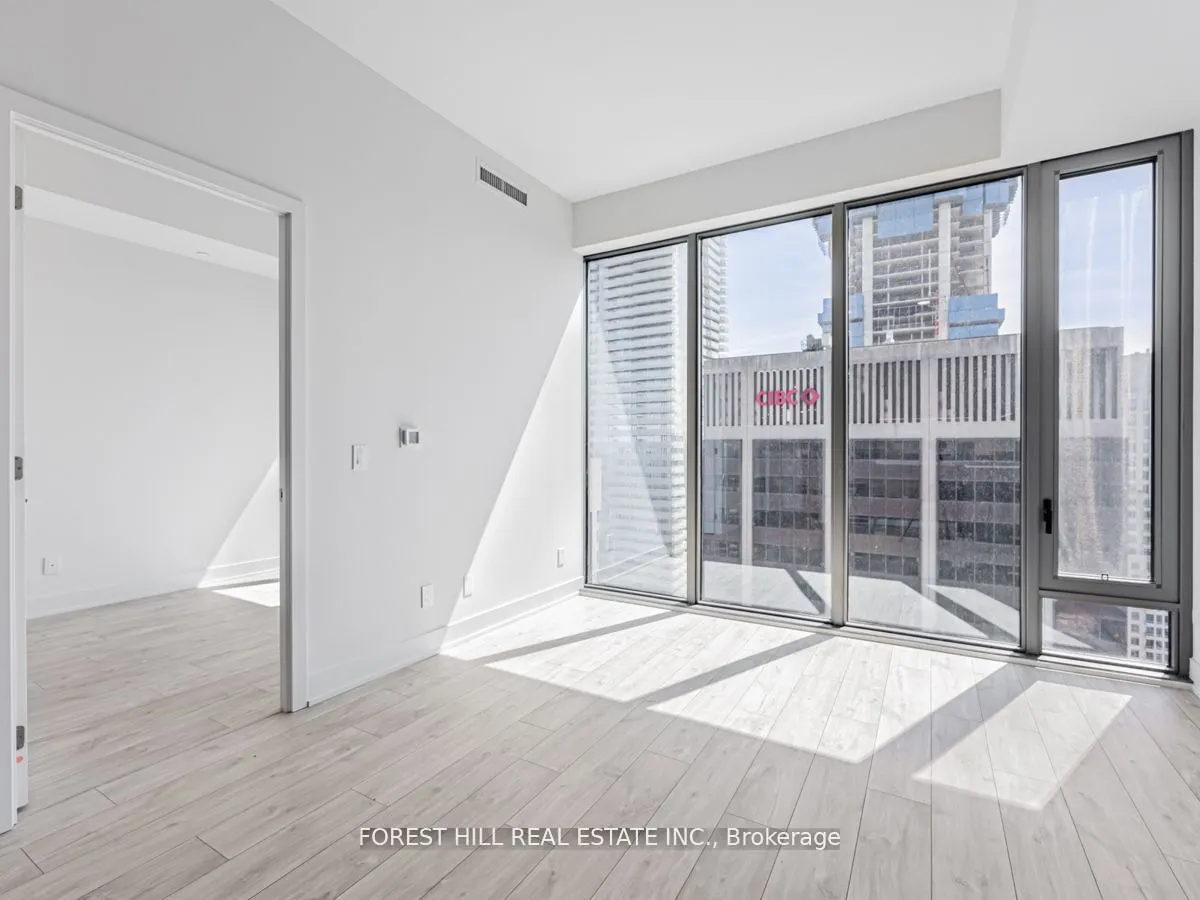 8 Cumberland Street #4405