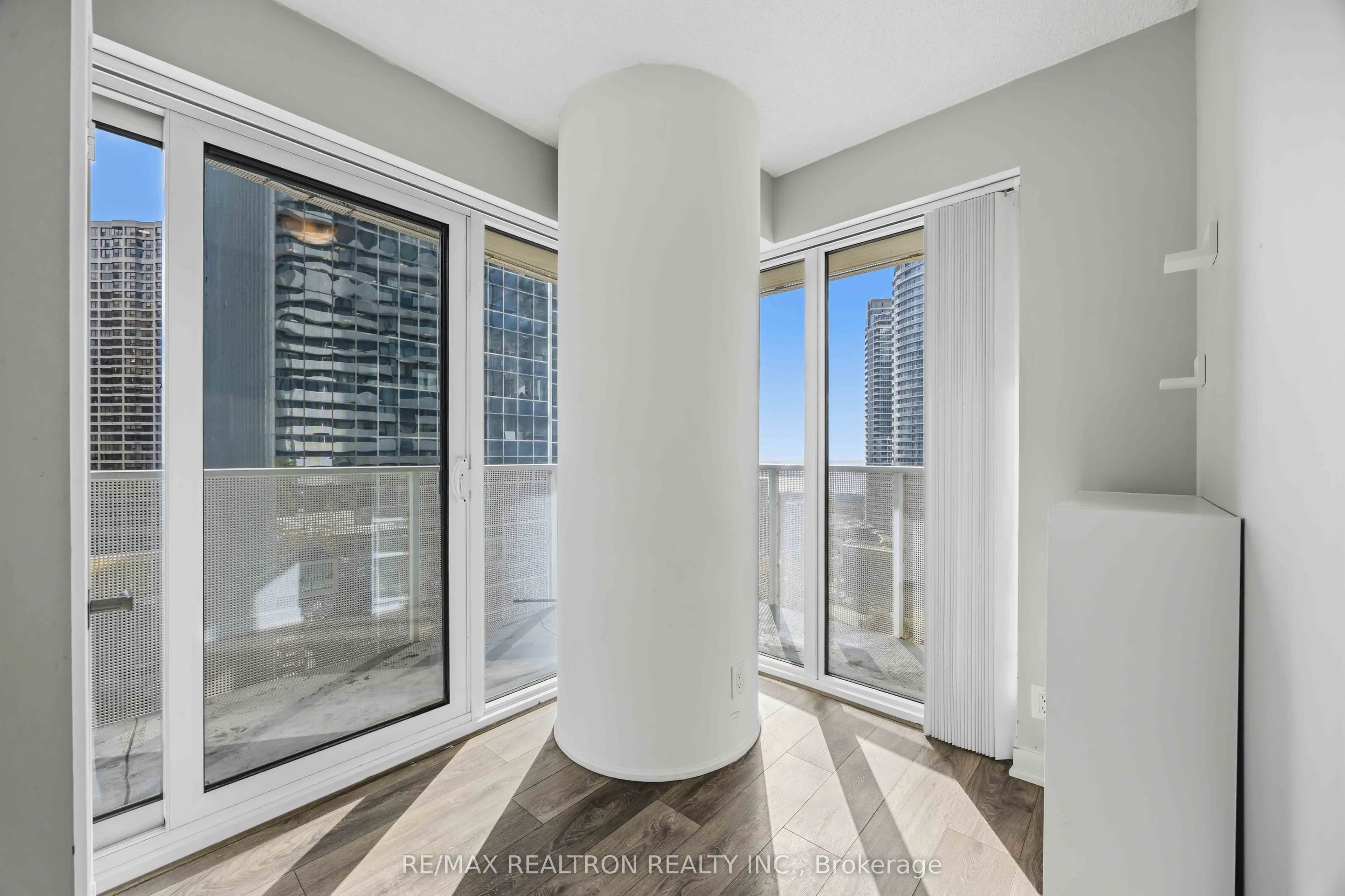 88 Harbour Street #1410