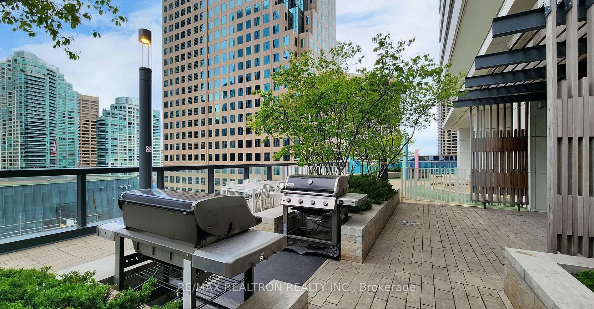 88 Harbour Street #1410