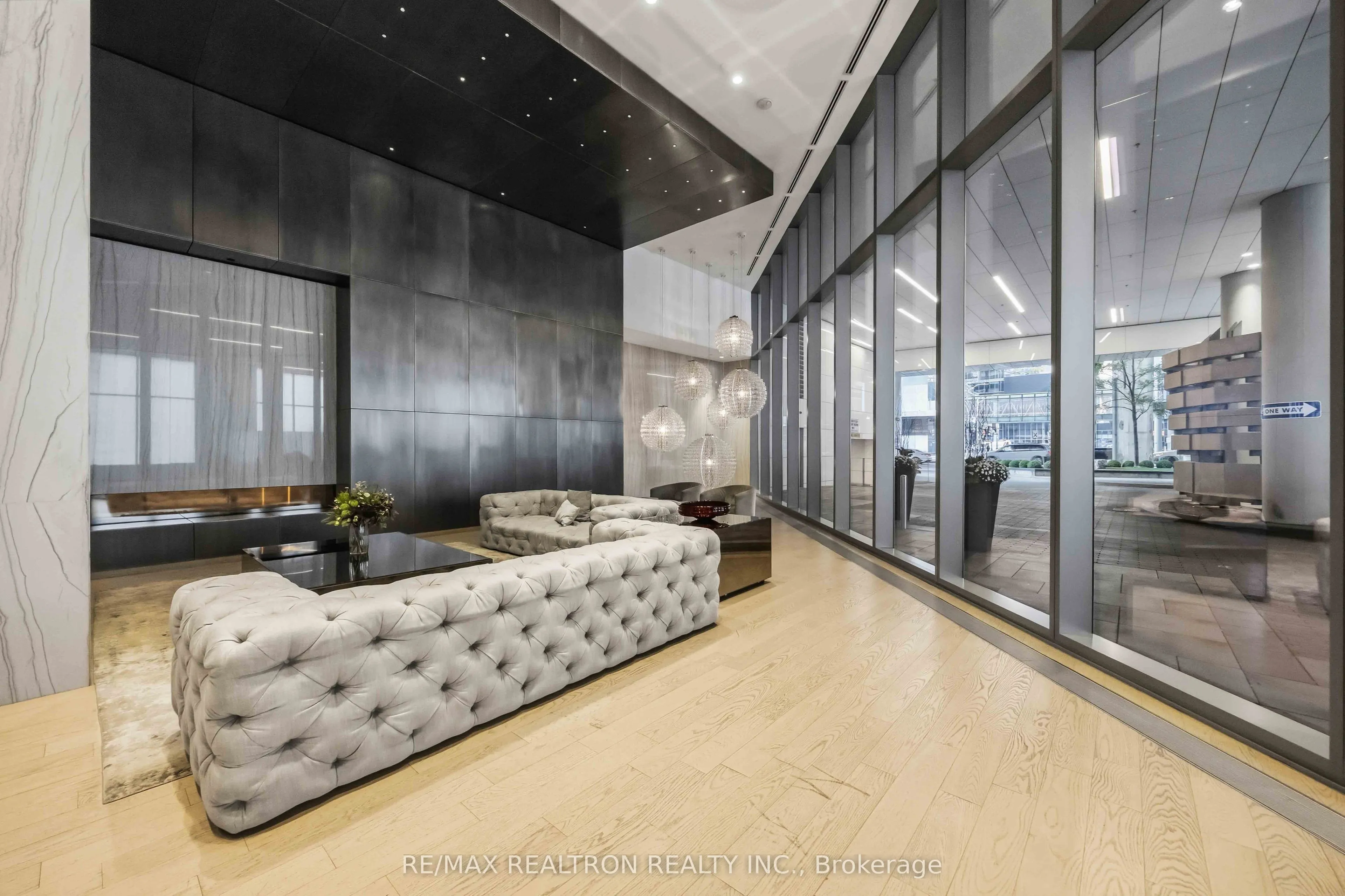 88 Harbour Street #1410