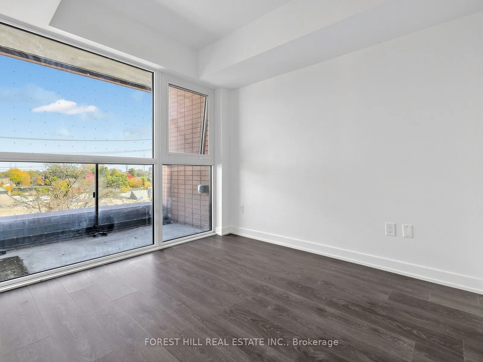 8 Tippett Road #407