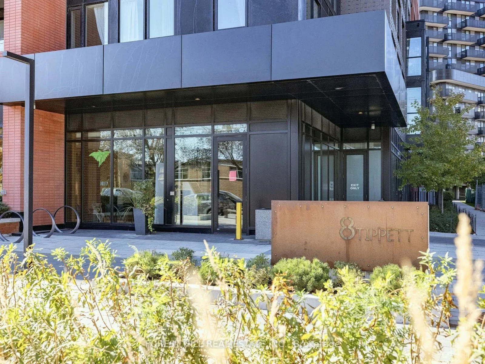 8 Tippett Road #407