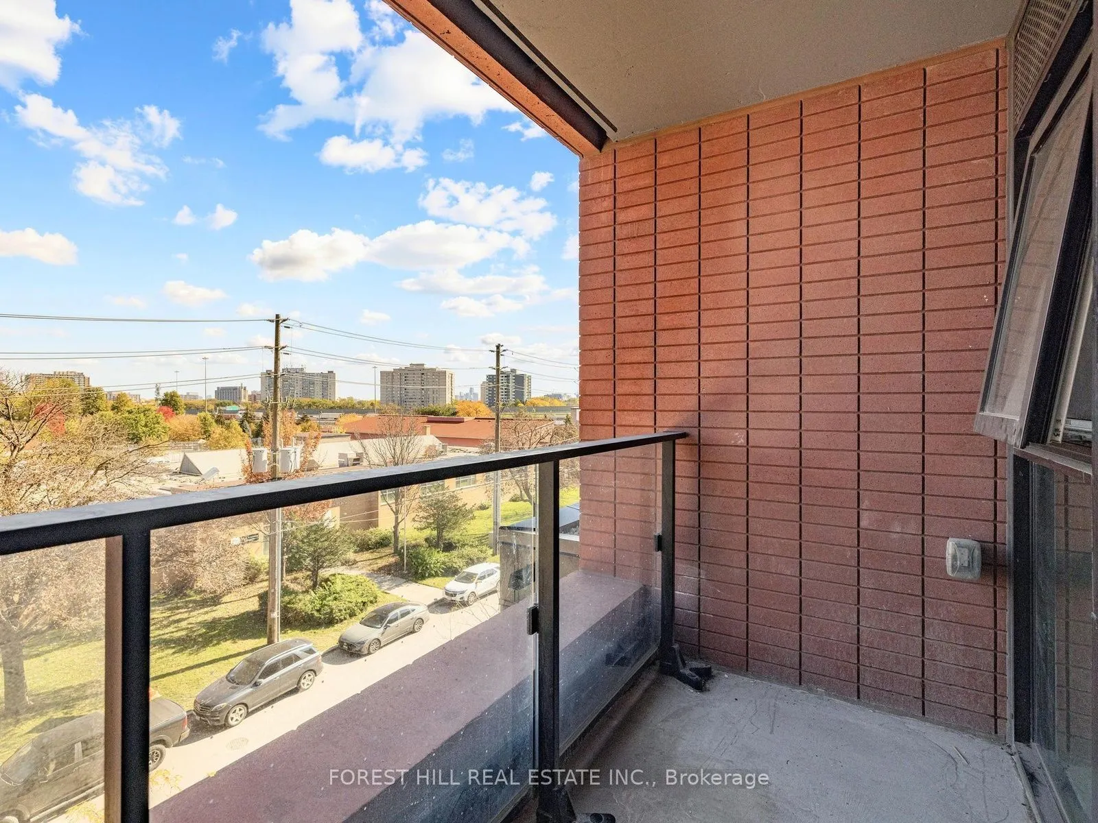8 Tippett Road #407