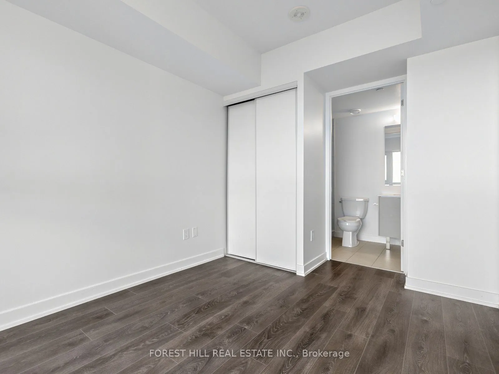 8 Tippett Road #407