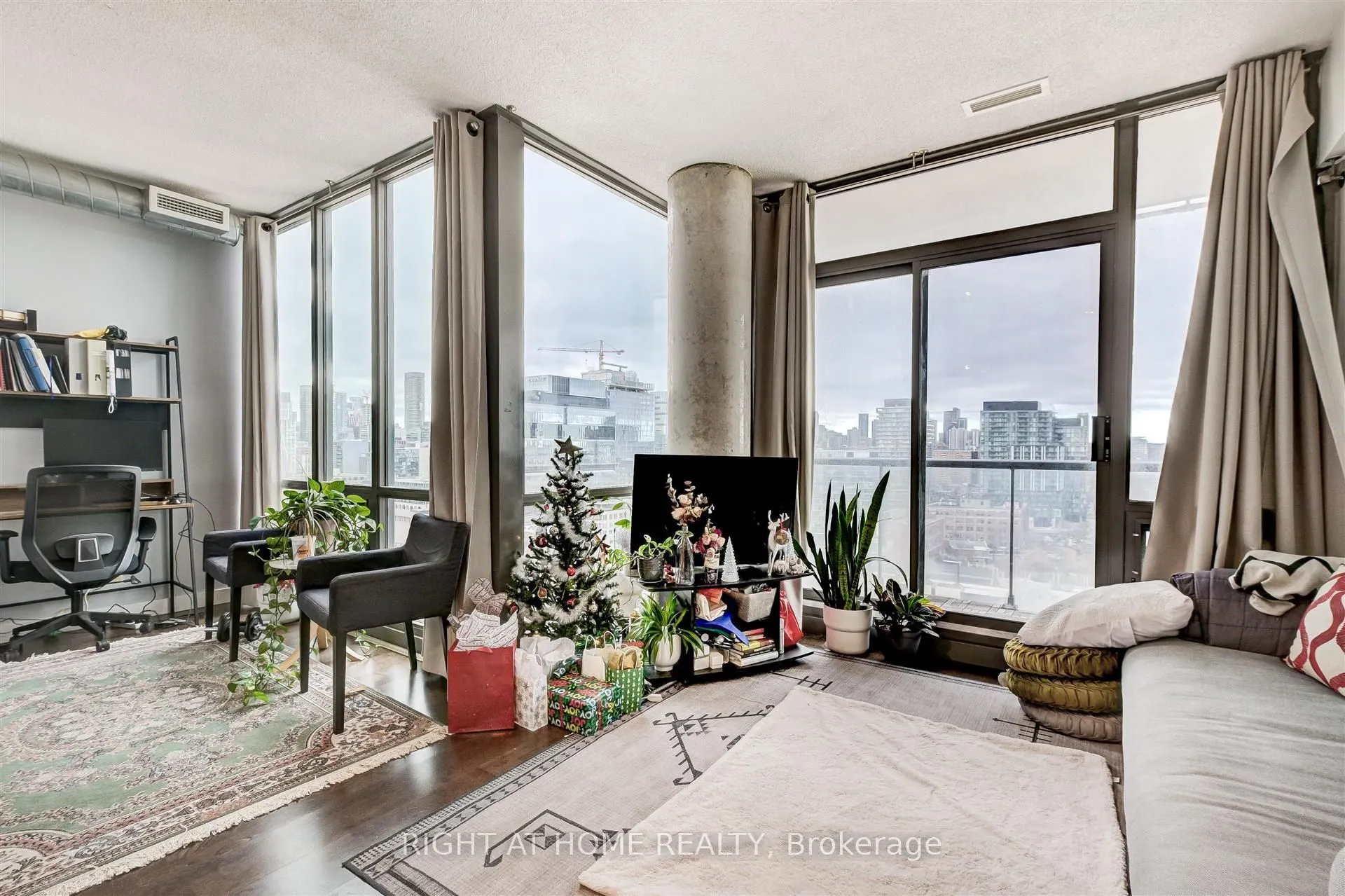 33 Mill Street #1709