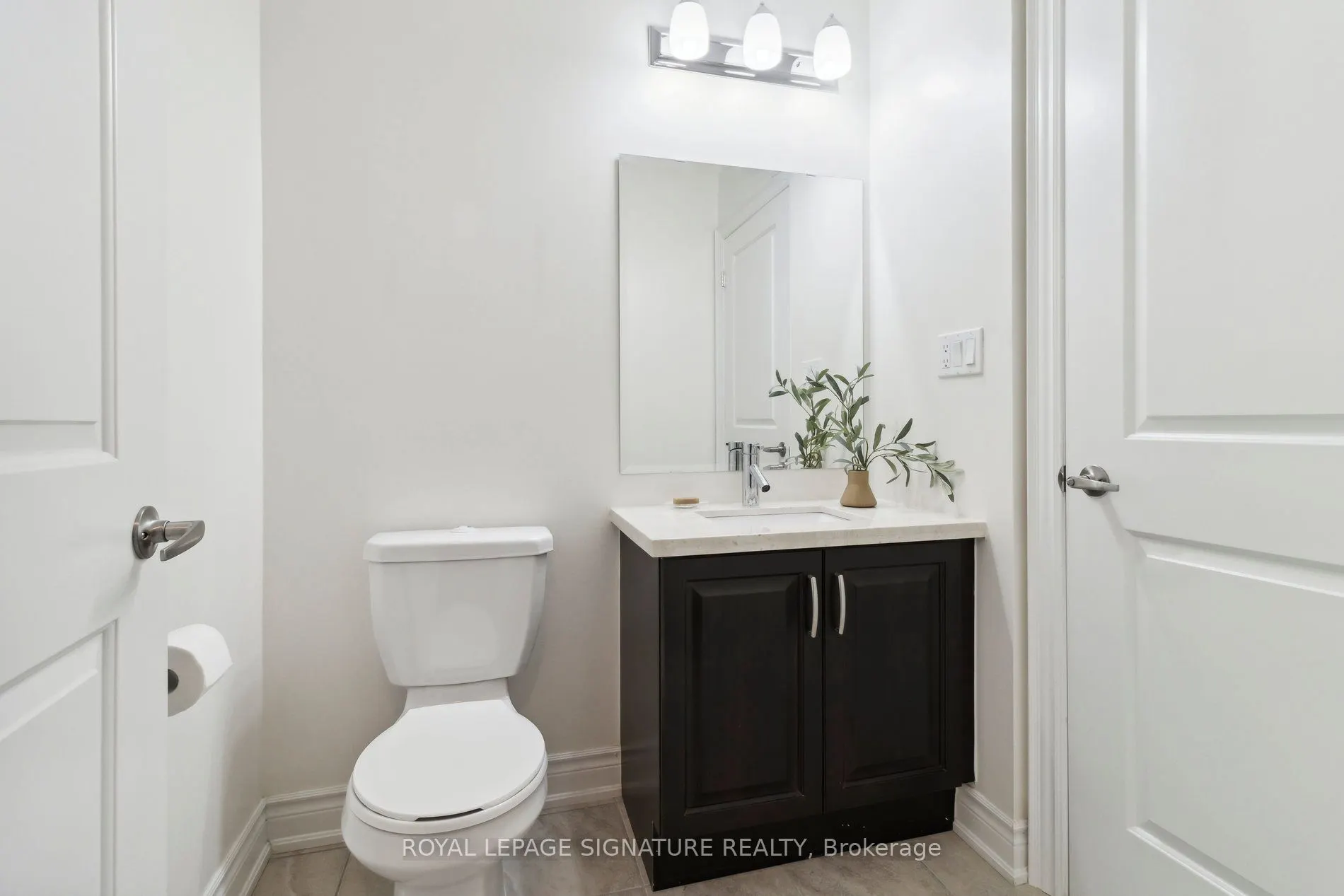 2138 Bayview Avenue #157