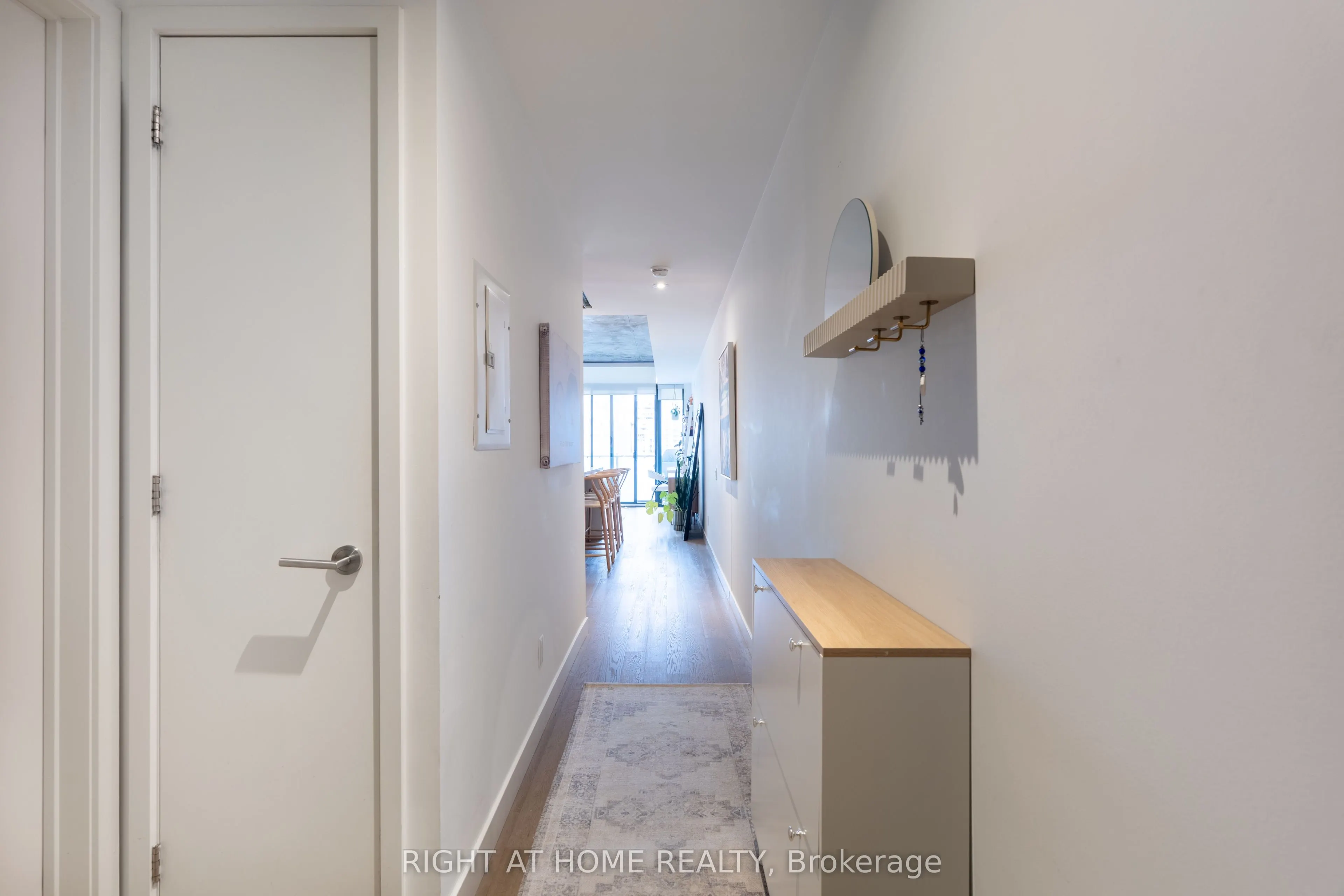 25 Stafford Street #704