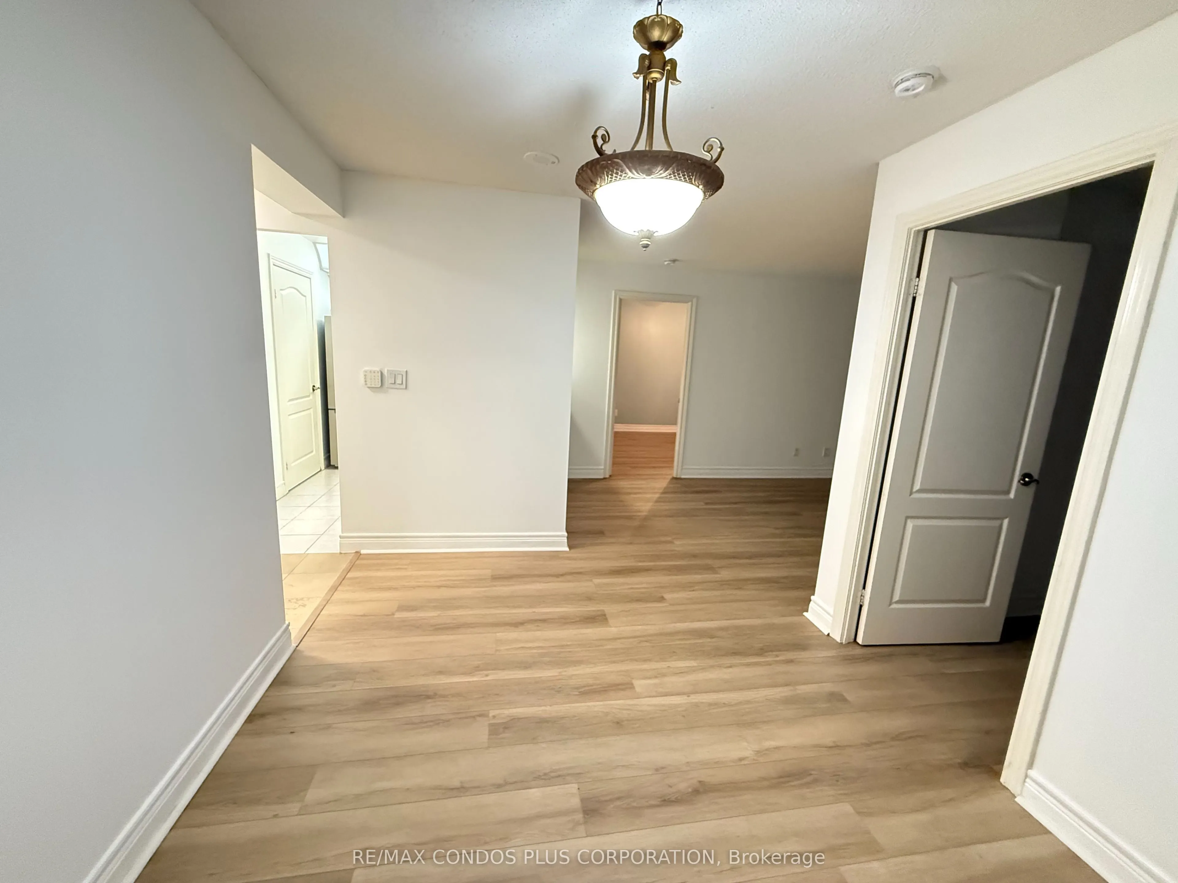 5418 Yonge Street #1601