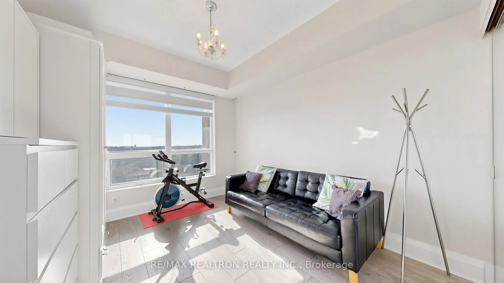 100 Harrison Garden Boulevard #1223