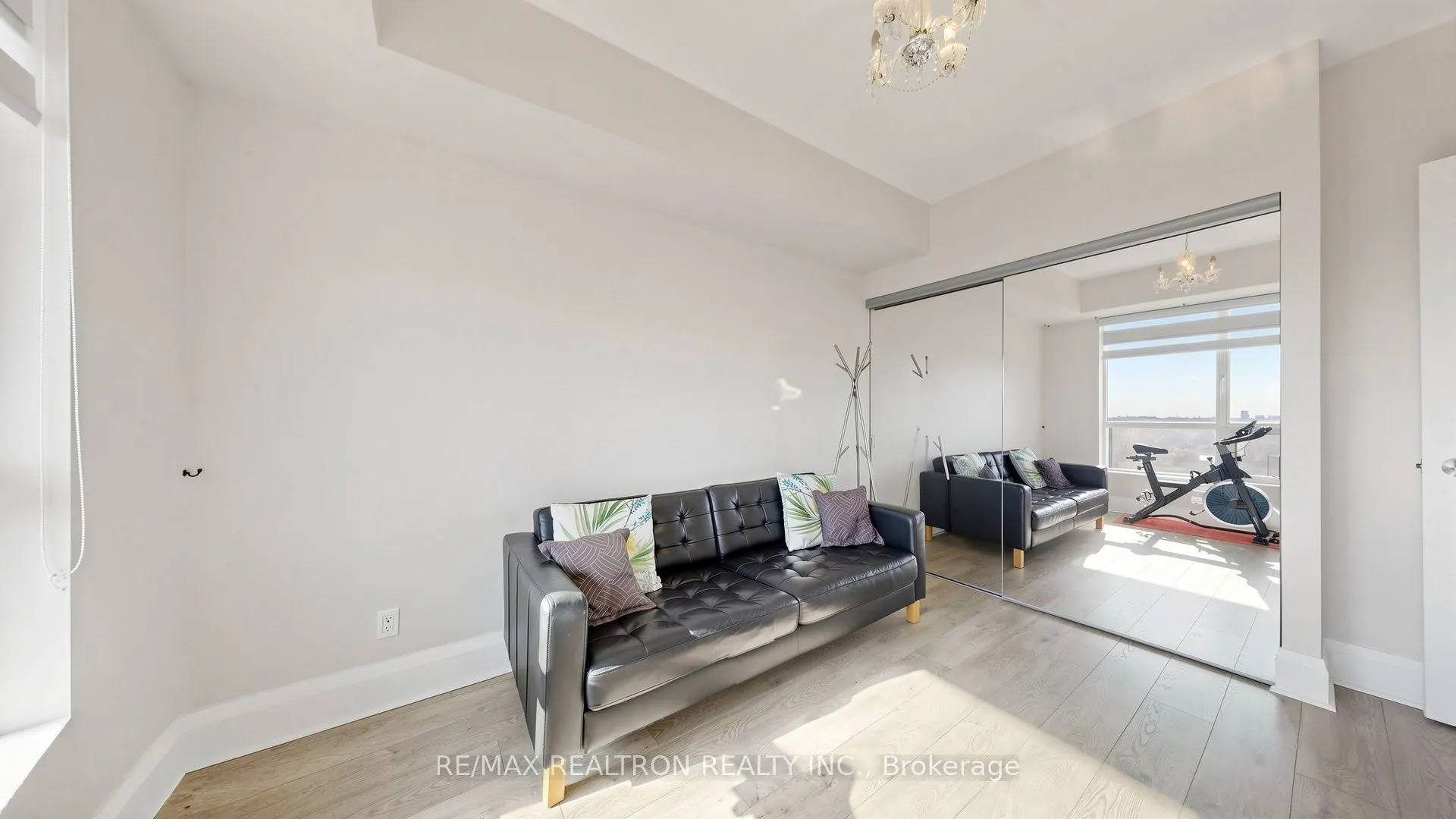 100 Harrison Garden Boulevard #1223