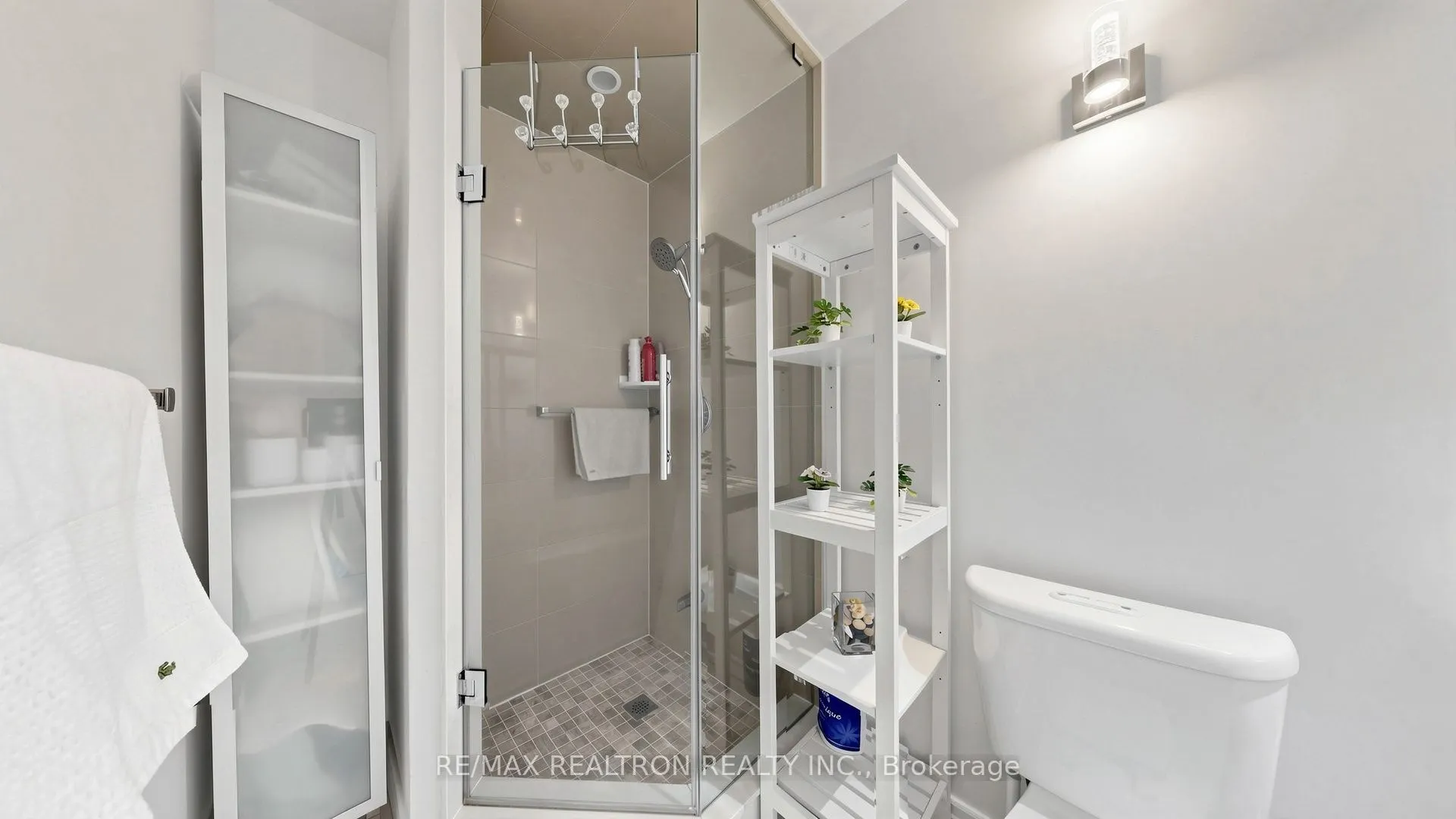 100 Harrison Garden Boulevard #1223