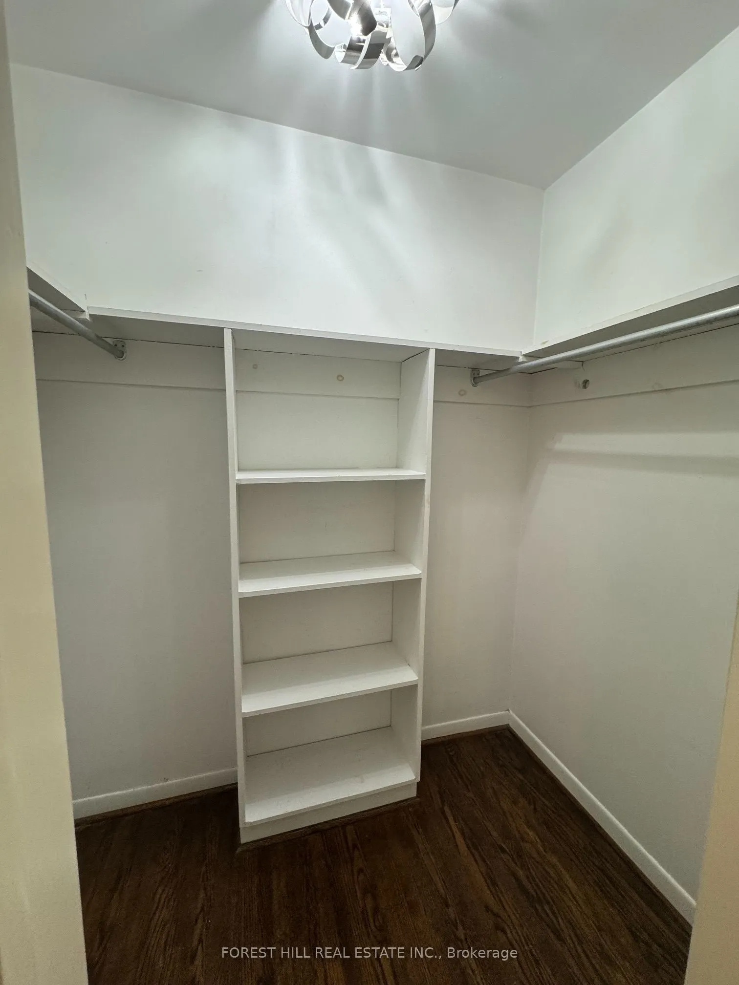 3 Tokay Court