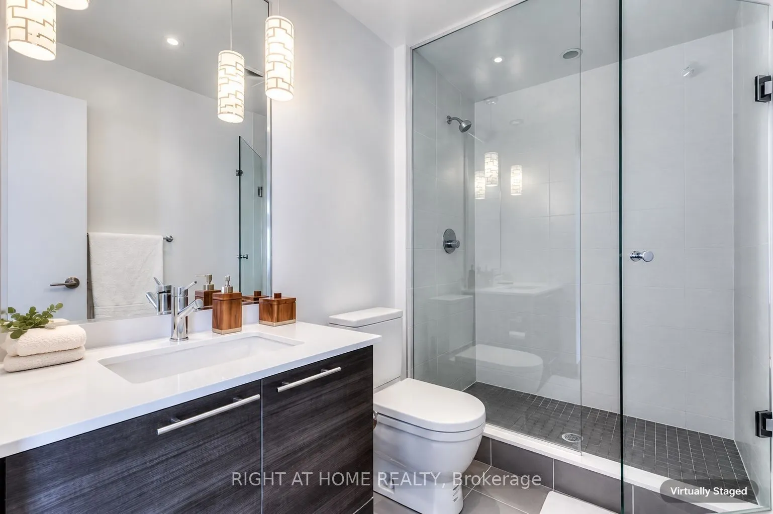 1 Market Street #2505