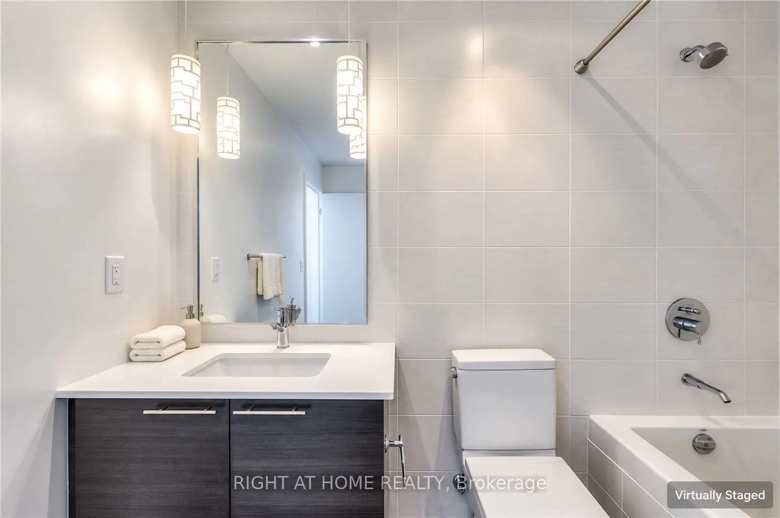 1 Market Street #2505
