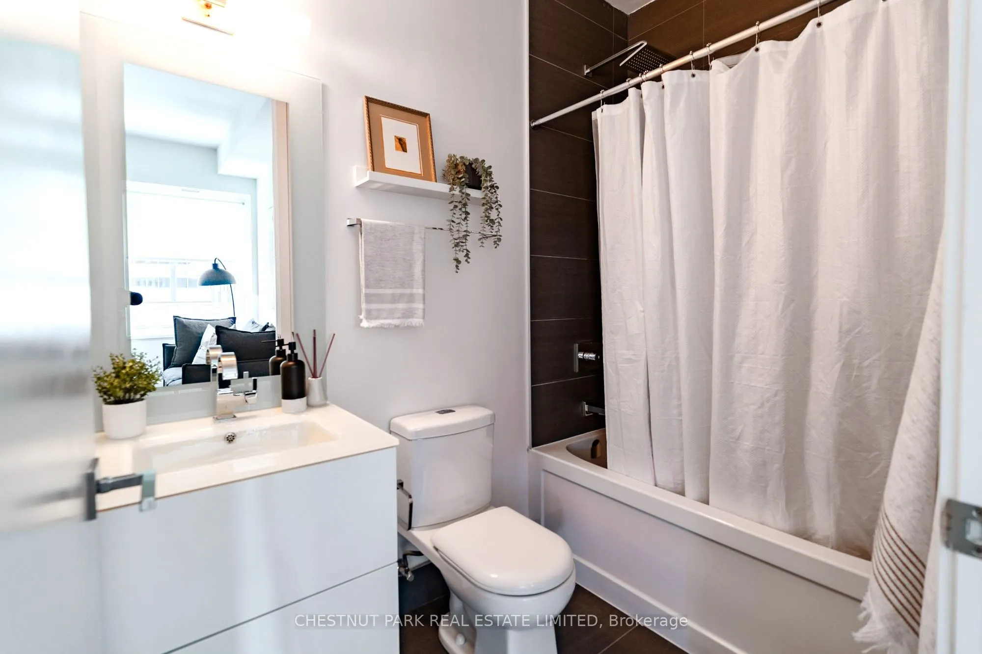 111 St Clair Avenue W #320