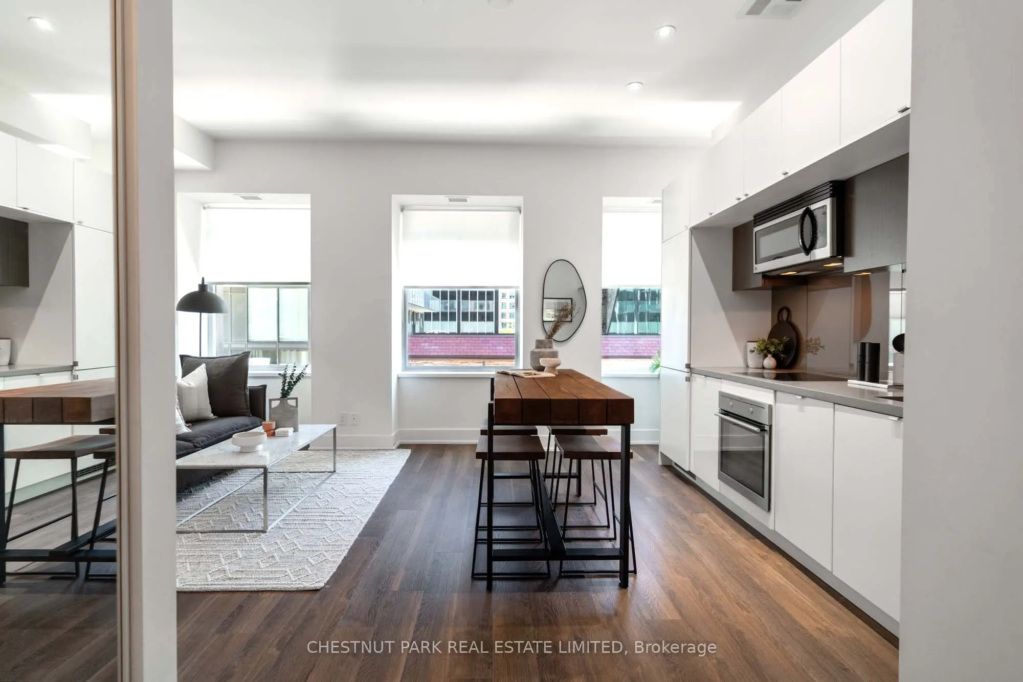 111 St Clair Avenue W #320