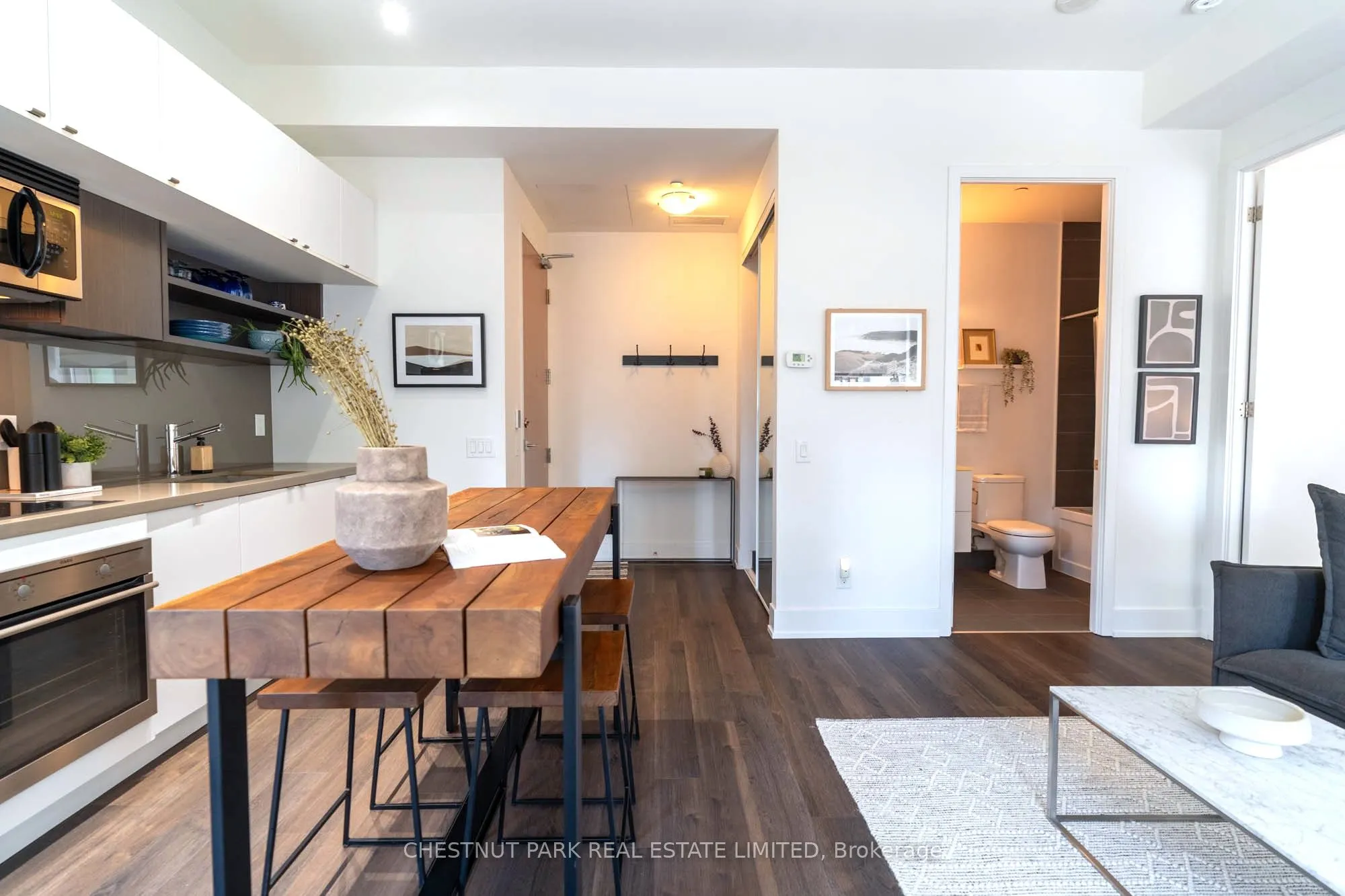 111 St Clair Avenue W #320