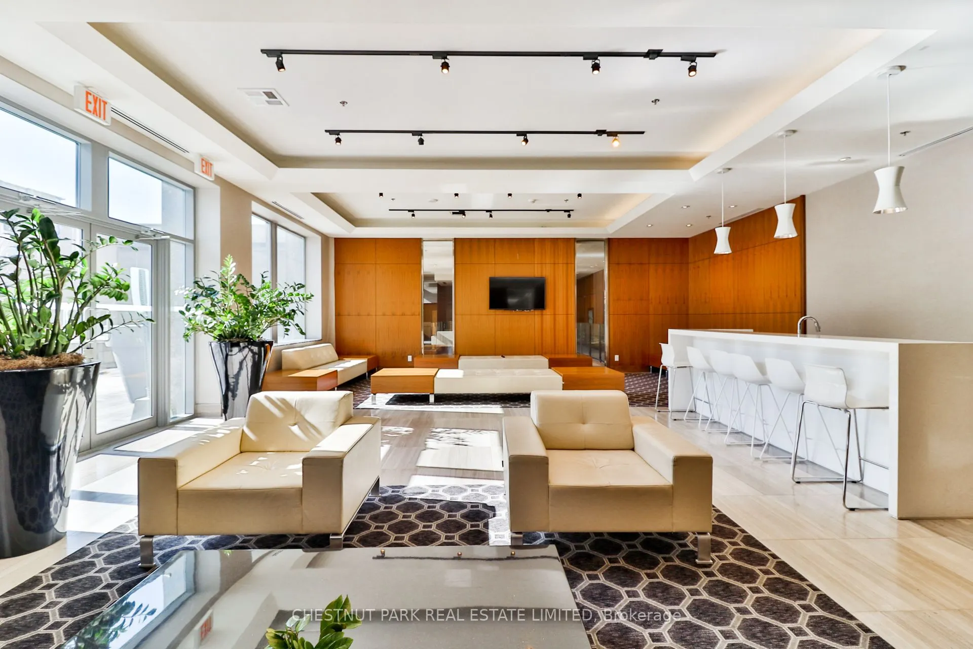 111 St Clair Avenue W #320