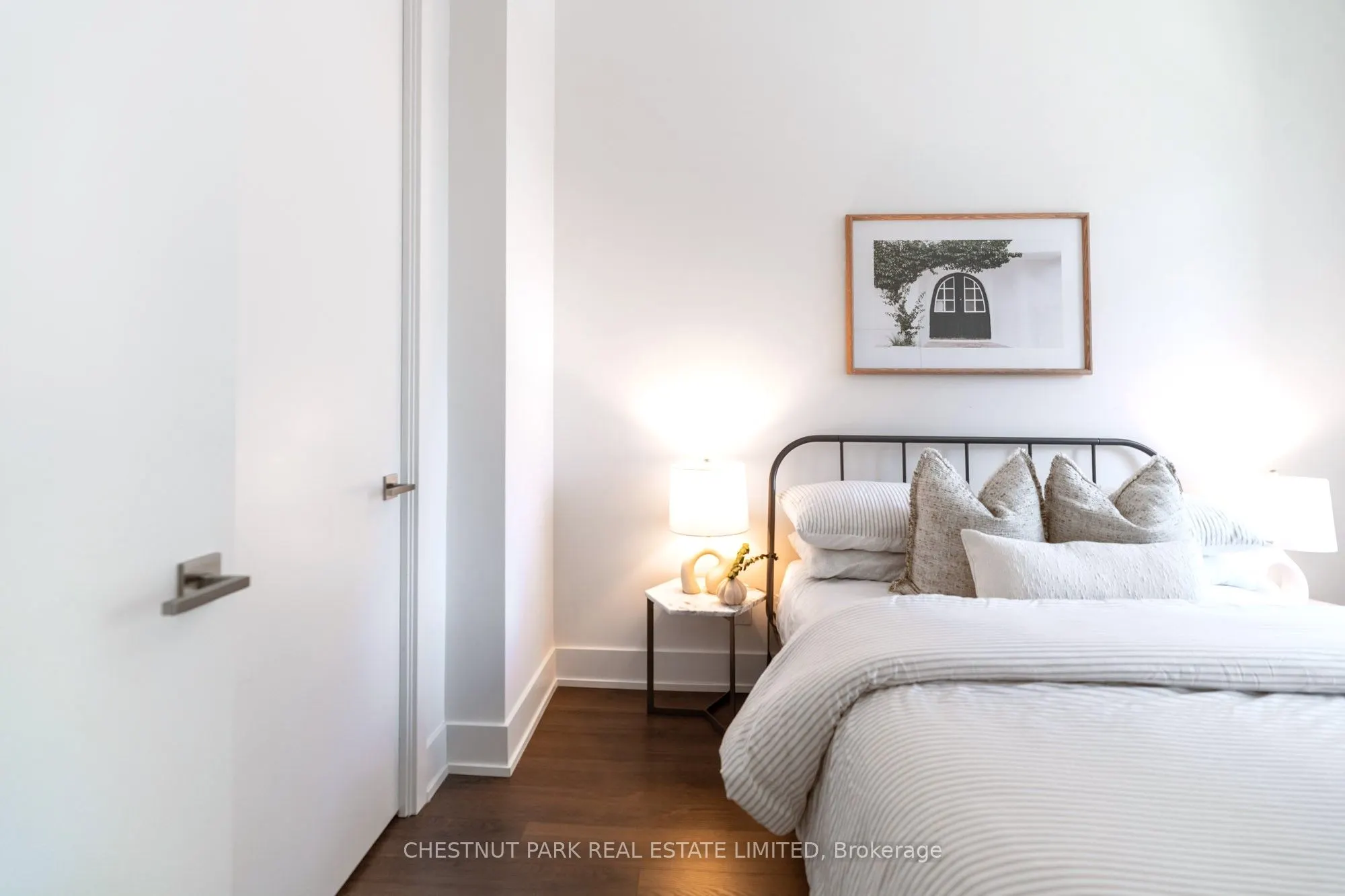 111 St Clair Avenue W #320