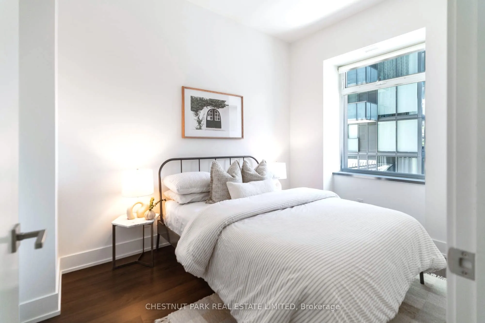 111 St Clair Avenue W #320