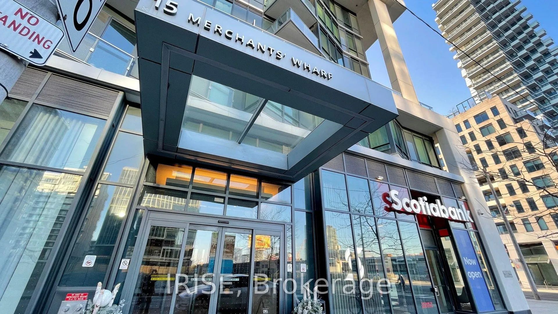 15 Merchants Wharf #607