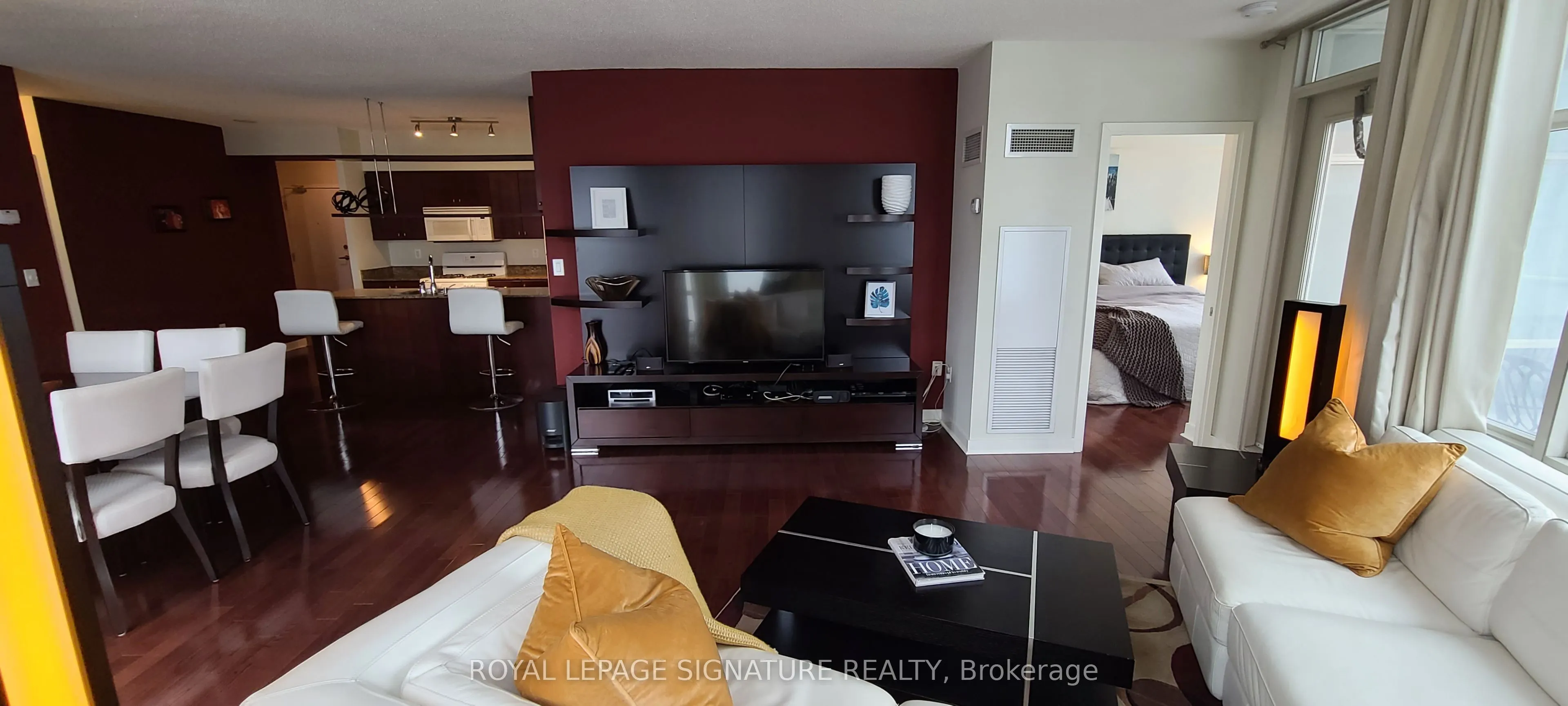 10 Navy Wharf Court #1212