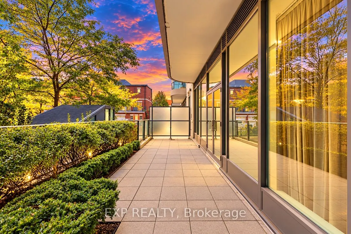 377 Madison Avenue #216