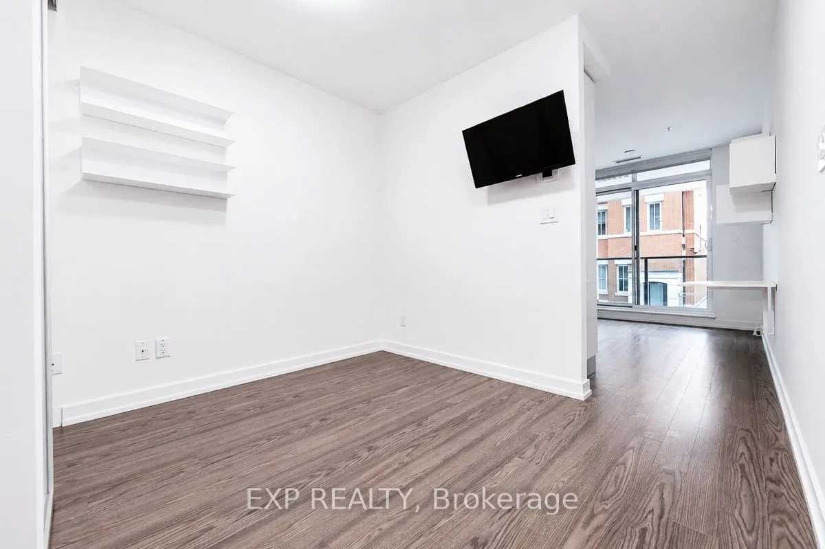 377 Madison Avenue #216