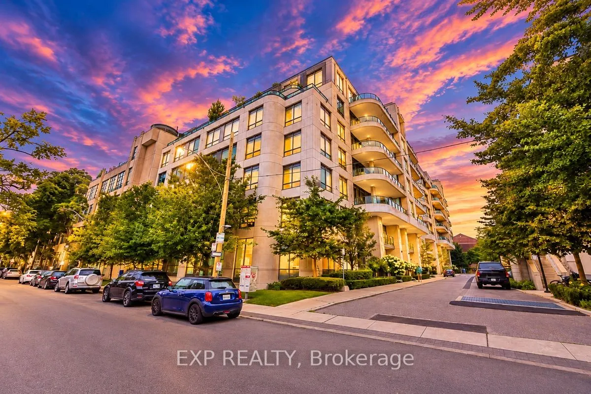 377 Madison Avenue #216