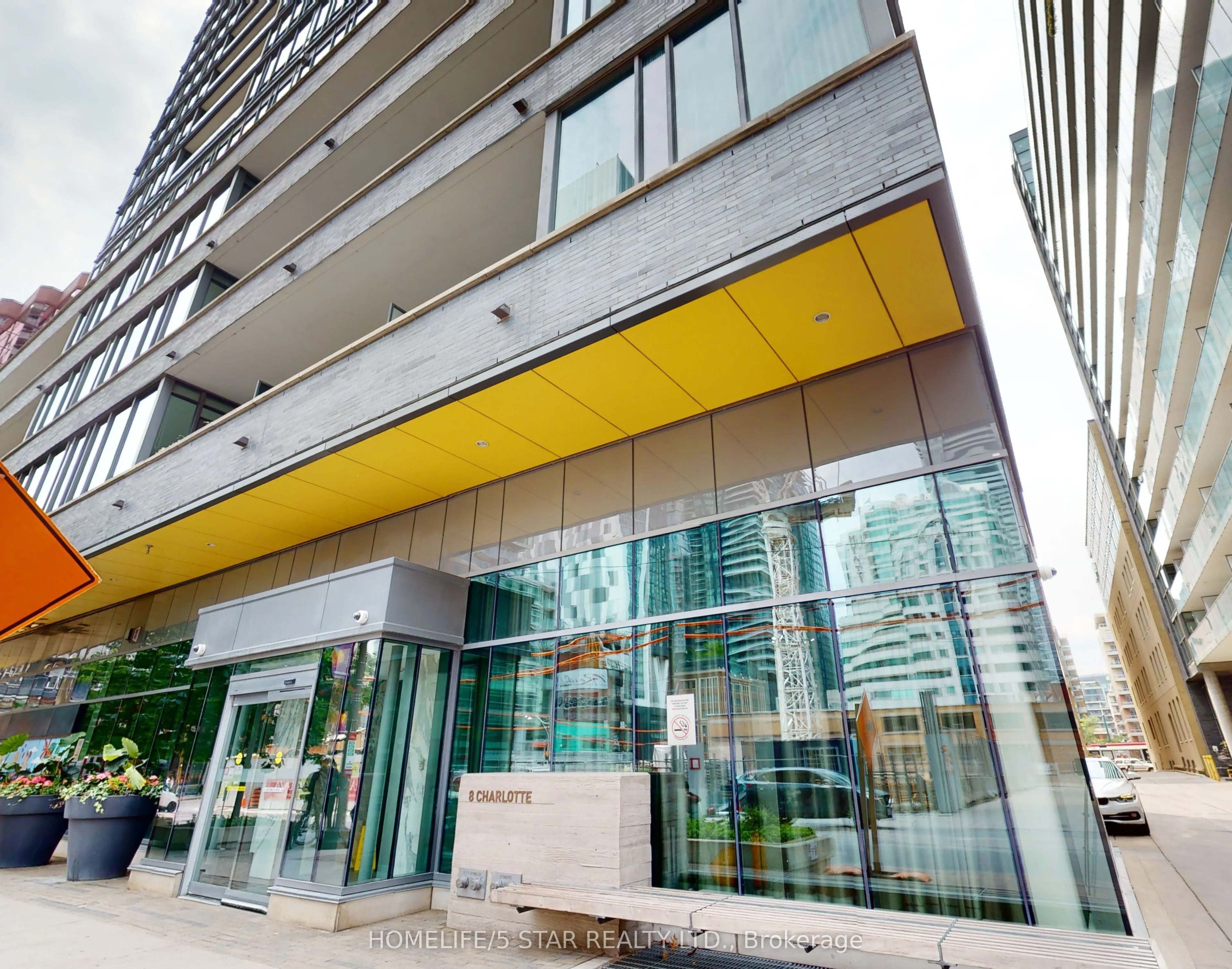 8 Charlotte Street #508