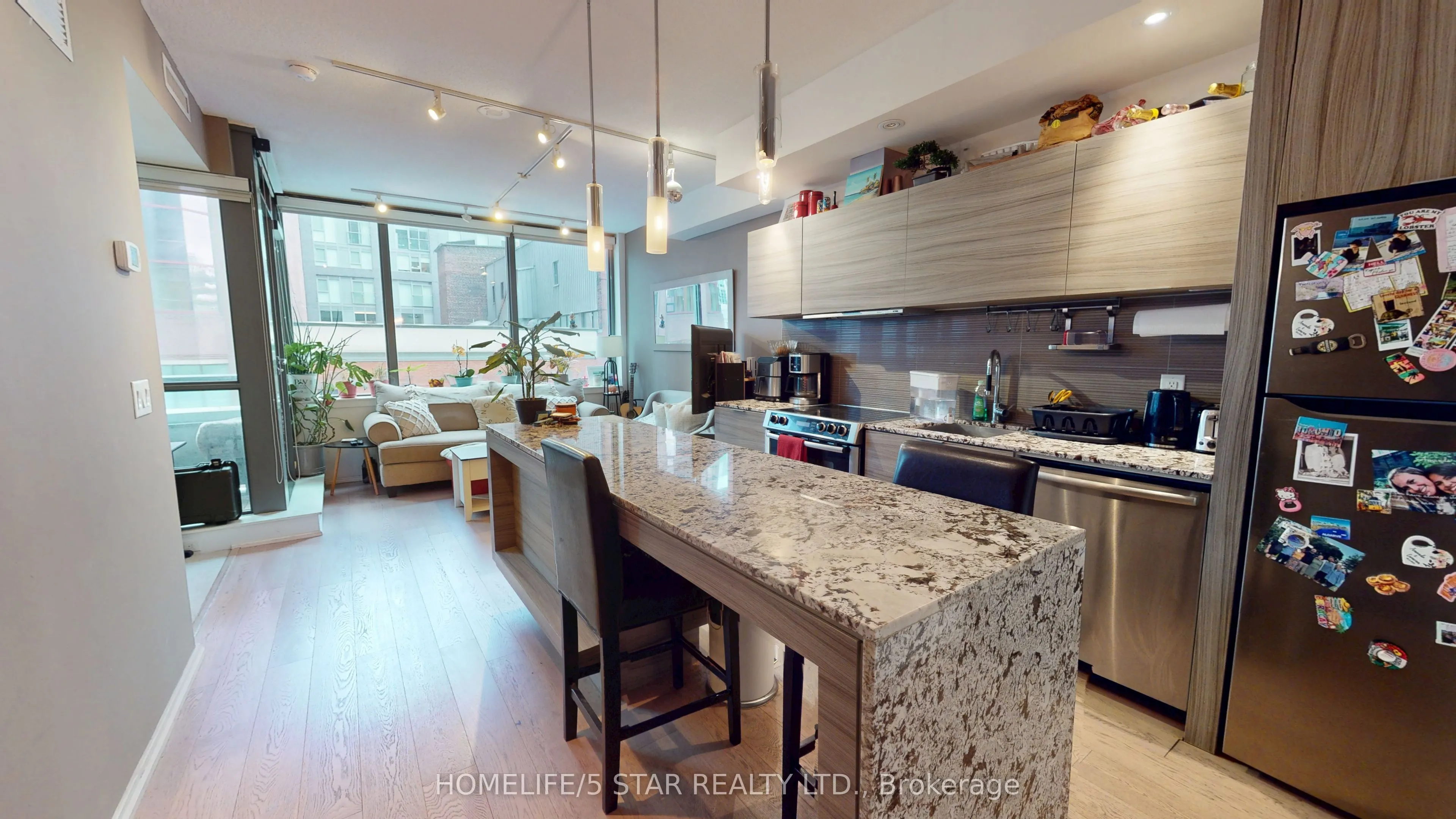 8 Charlotte Street #508