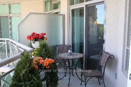 10 Bloorview Place #718