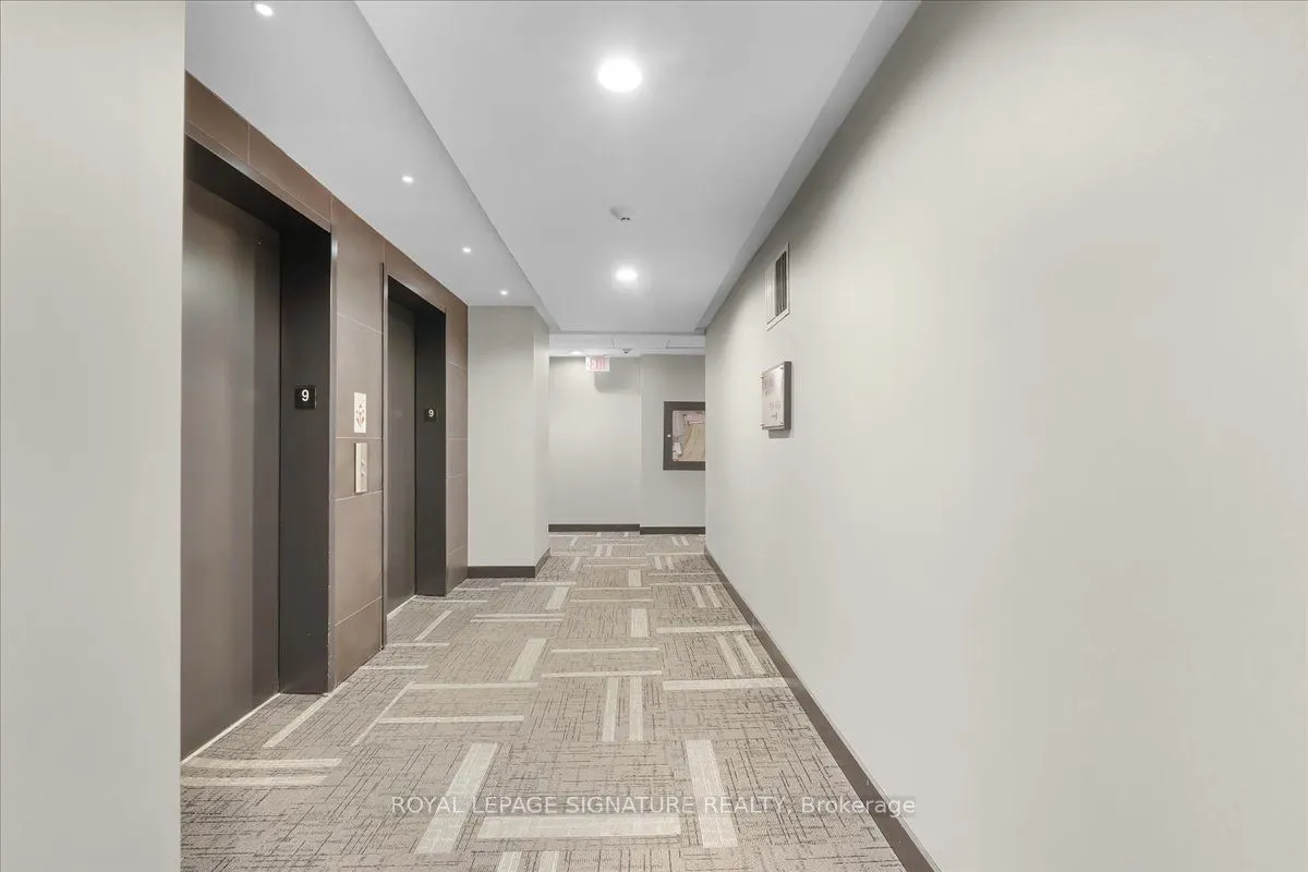 39 Sherbourne Street #908