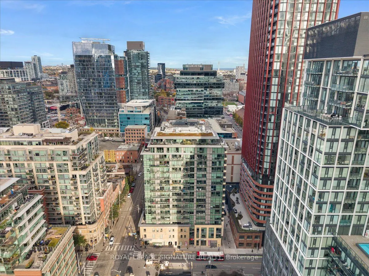 39 Sherbourne Street #908