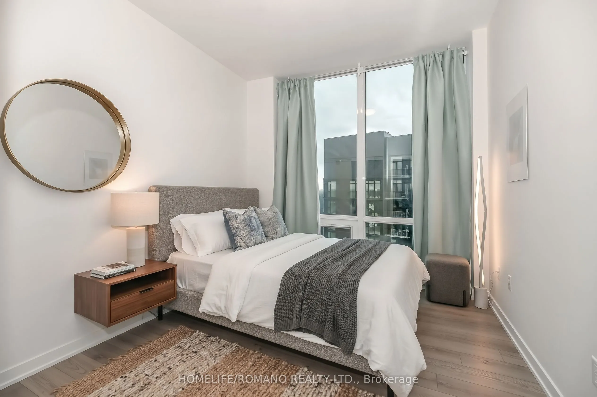 31 Tippett Road #1602