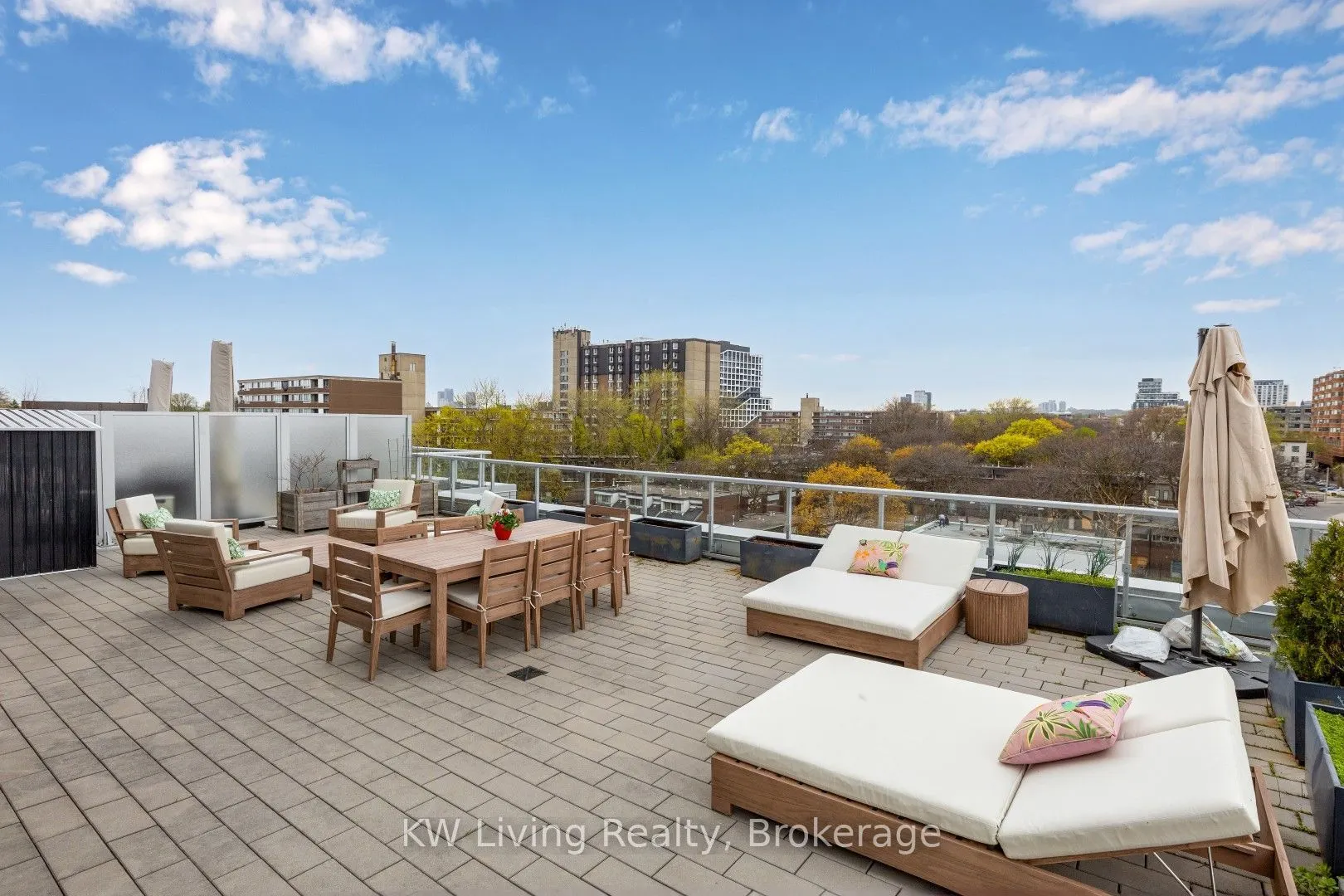 38 Cameron Street #608
