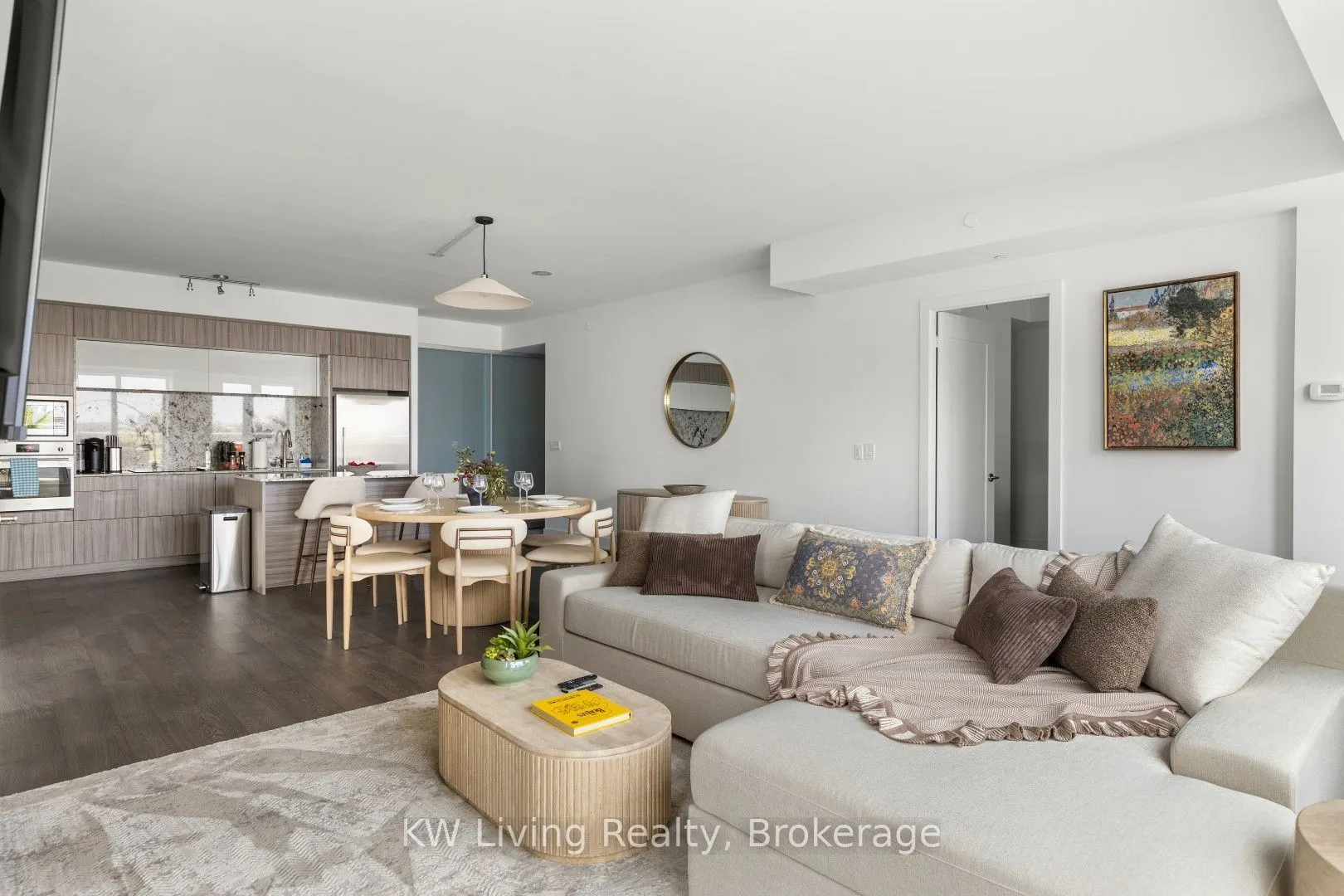 38 Cameron Street #608