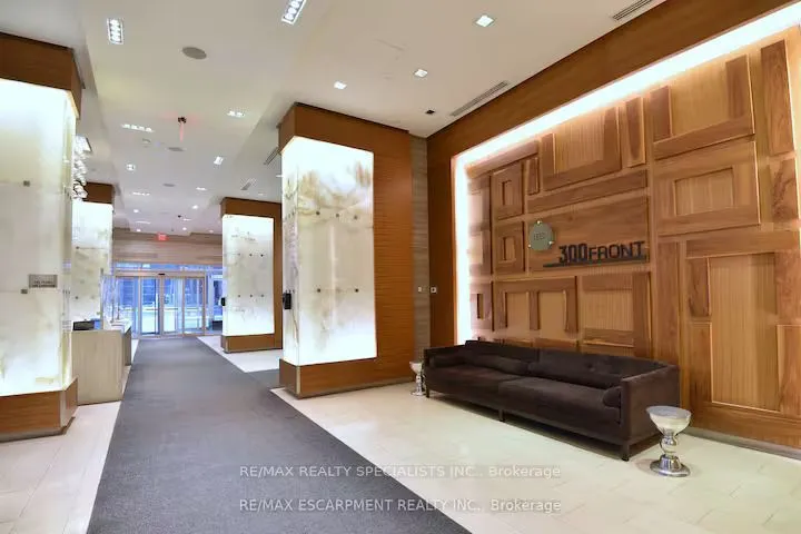 300 Front Street W #304