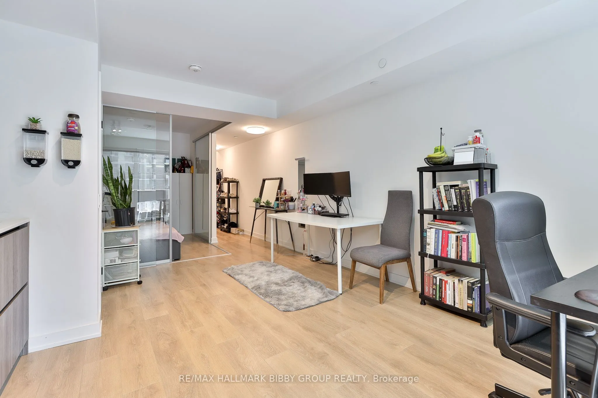 127 Broadway Avenue #302