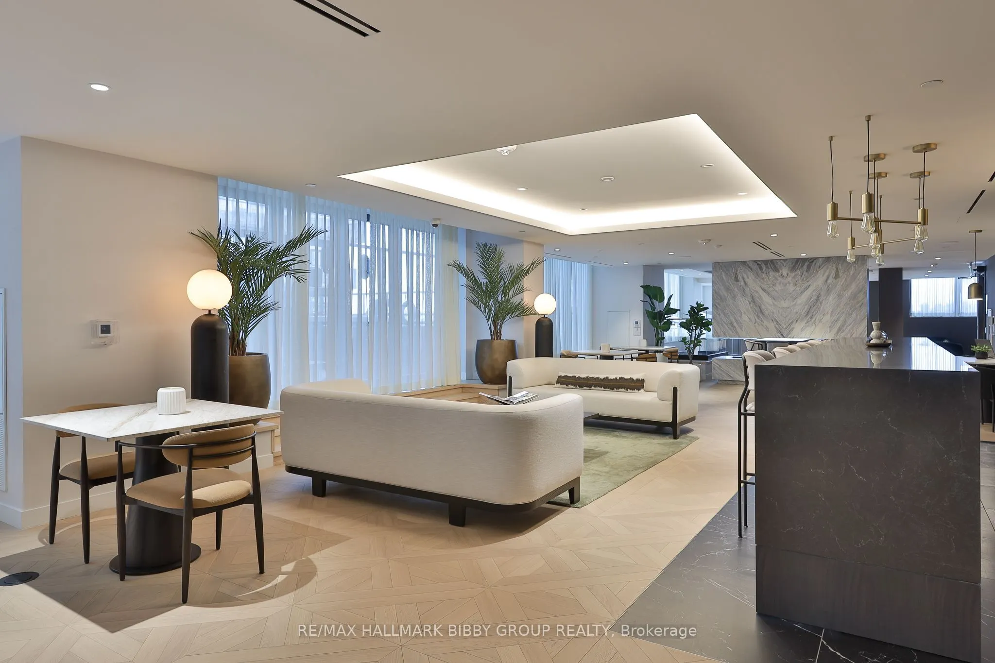 127 Broadway Avenue #302