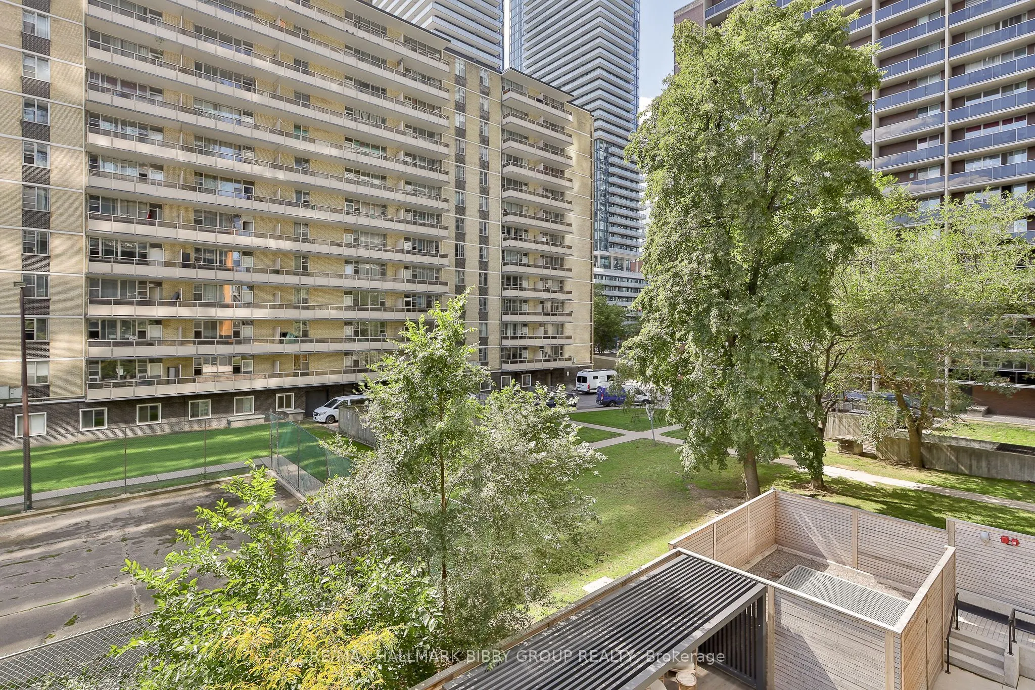 127 Broadway Avenue #302