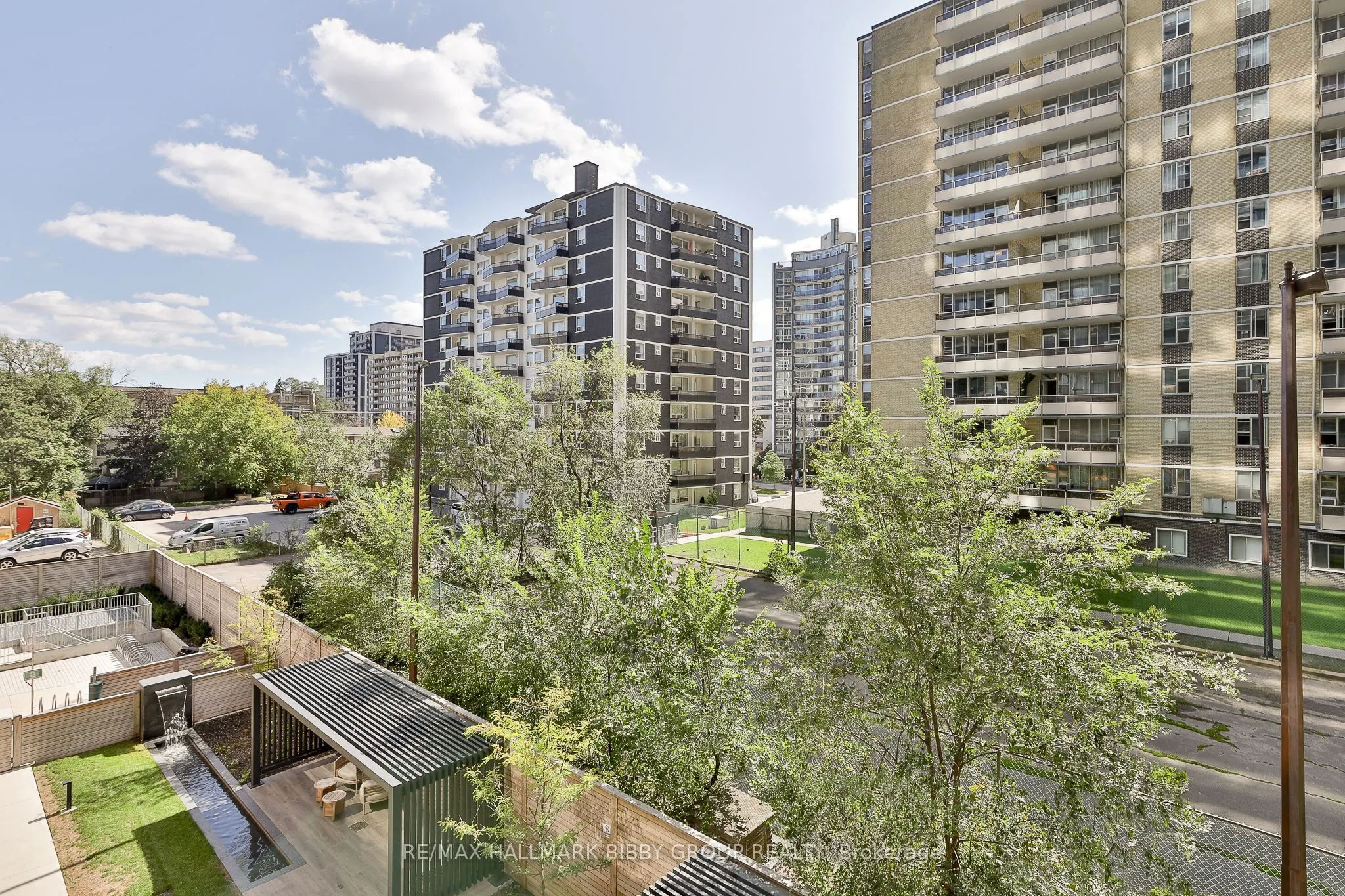 127 Broadway Avenue #302