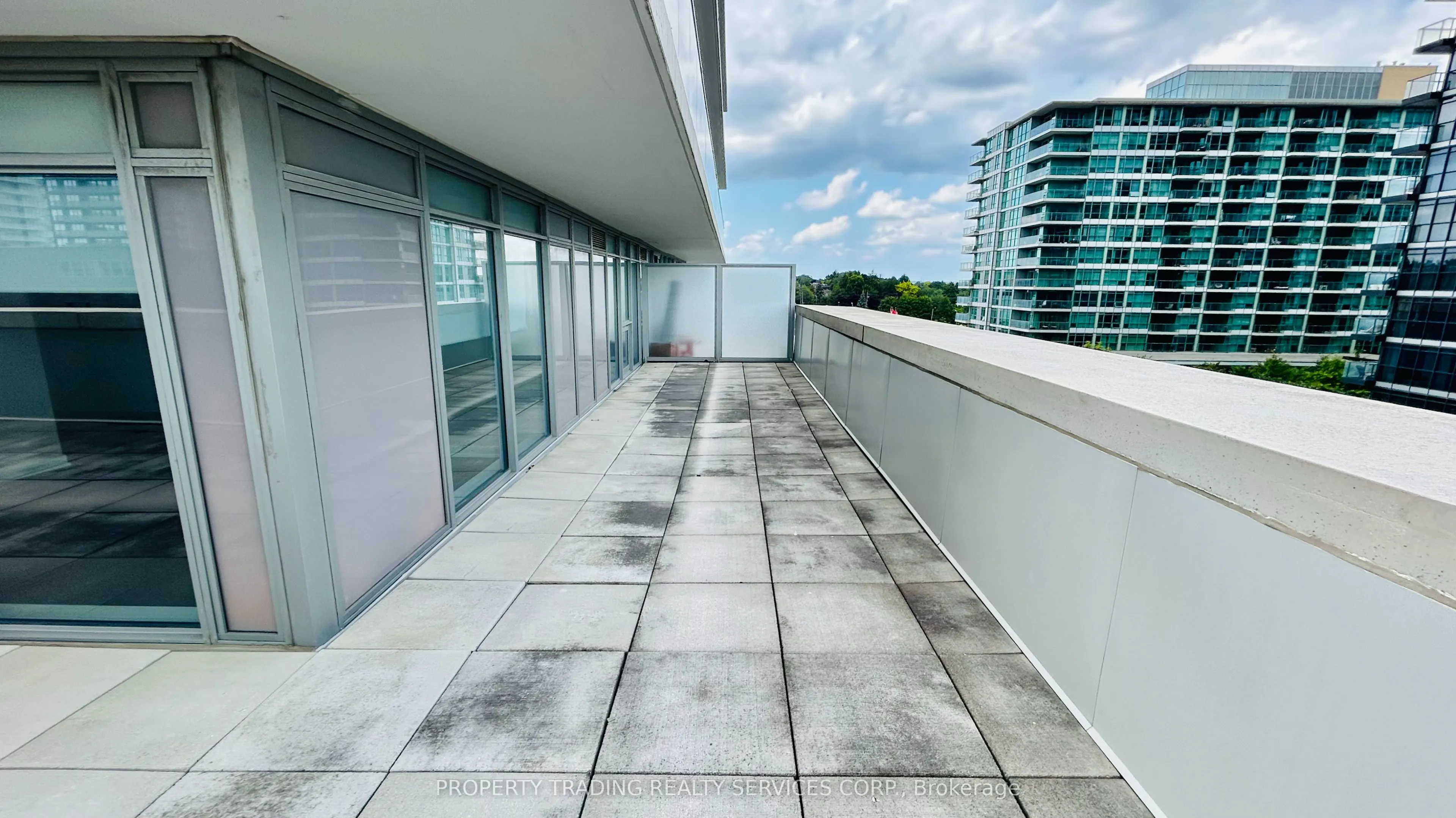 72 Esther Shiner Boulevard #318